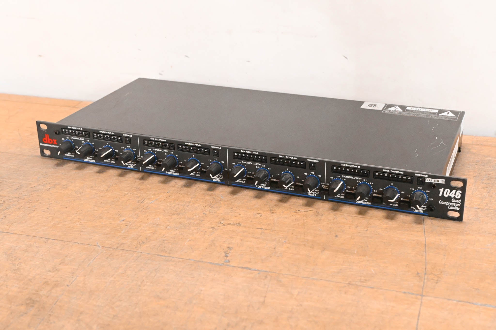 dbx 1046 Quad Compressor/Limiter
