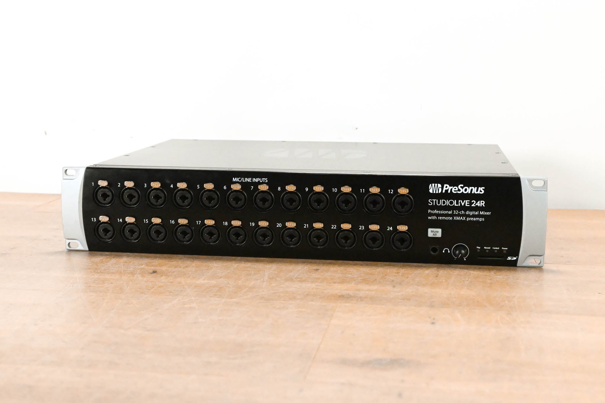PreSonus StudioLive 24R 24-Channel Rackmount Digital Mixer