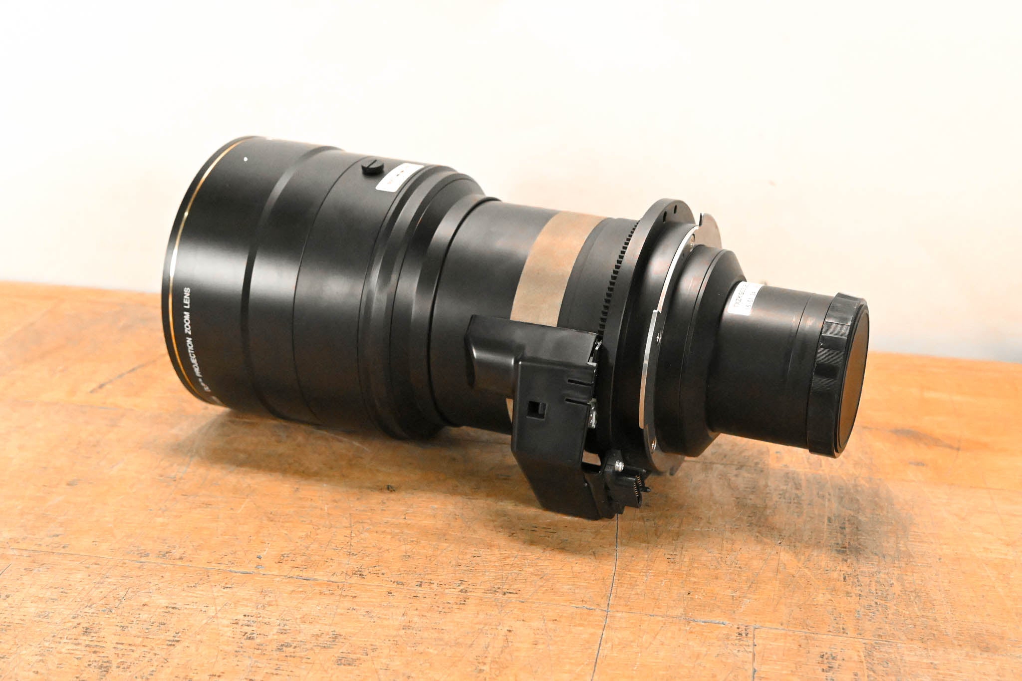 Panasonic ET-D75LE6 3-Chip DLP Projector Zoom Lens