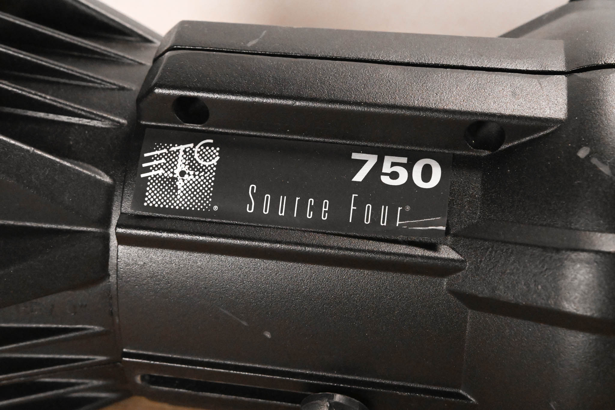 ETC Source Four 750 26 Degree Leko w/OceanOptics SeaChanger Color Engine