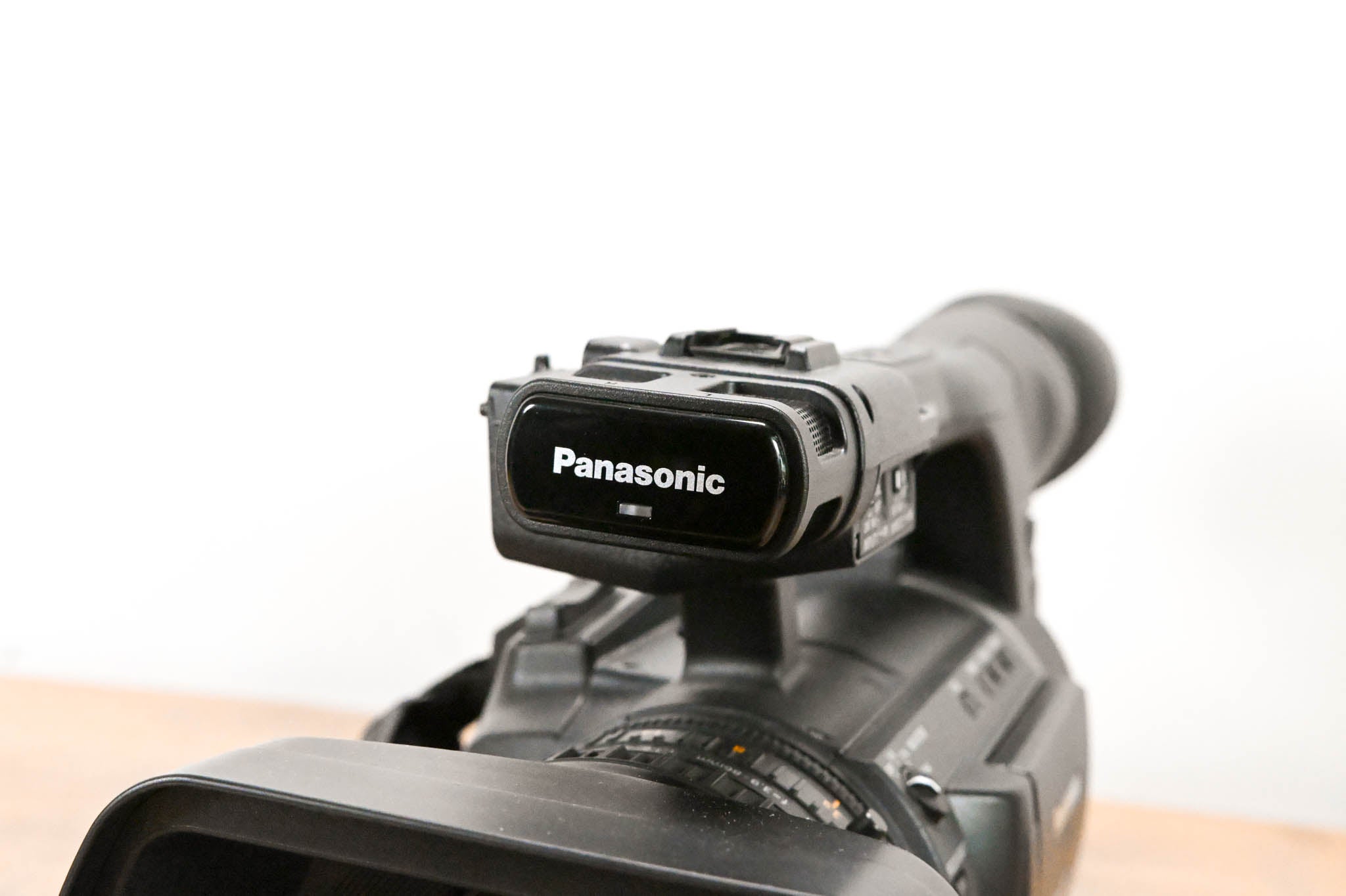 Panasonic AG-HPX250P P2 HD Handheld Camcorder