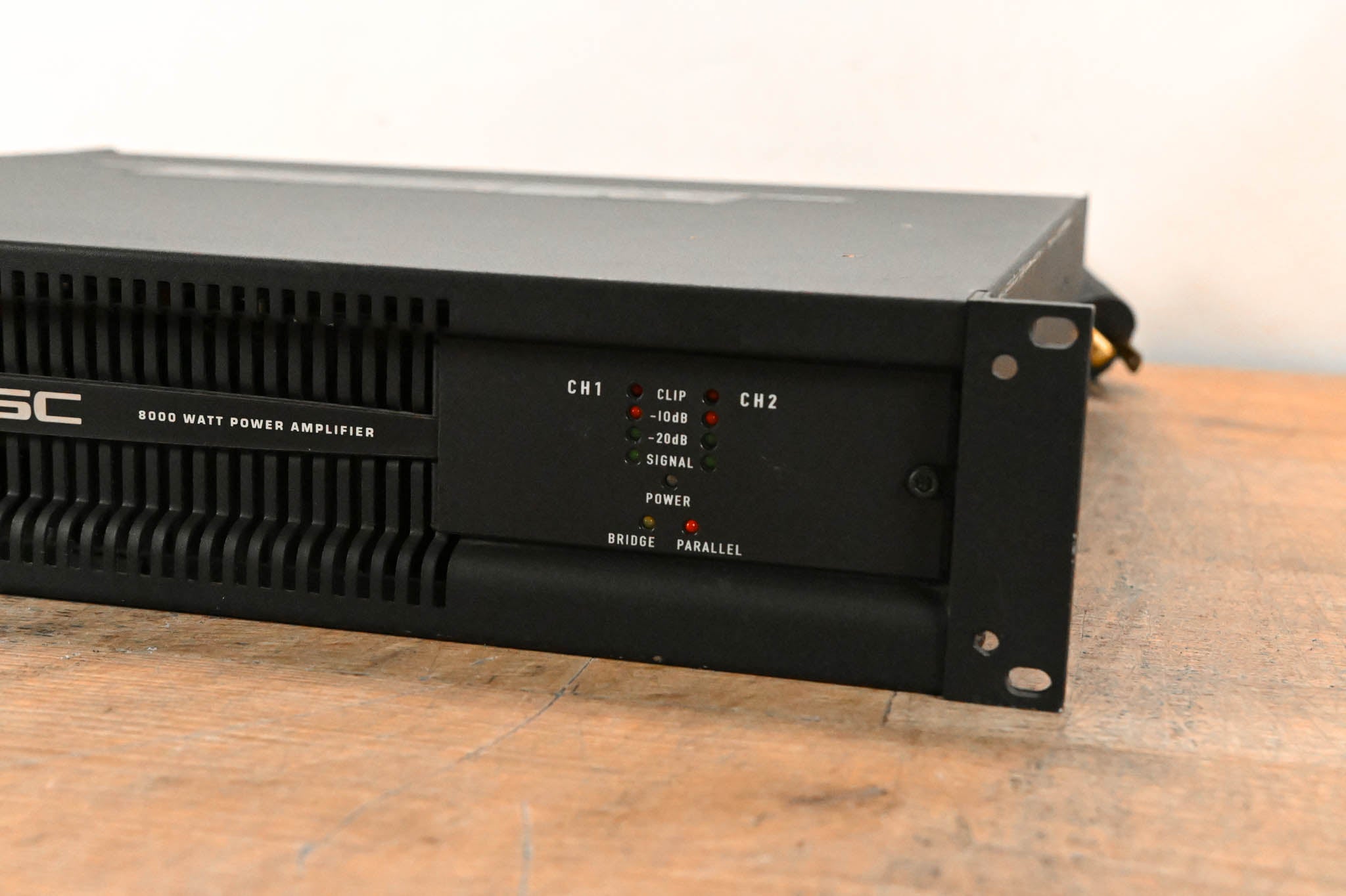 QSC PL380 Powerlight 3 Series 2-Channel Power Amplifier