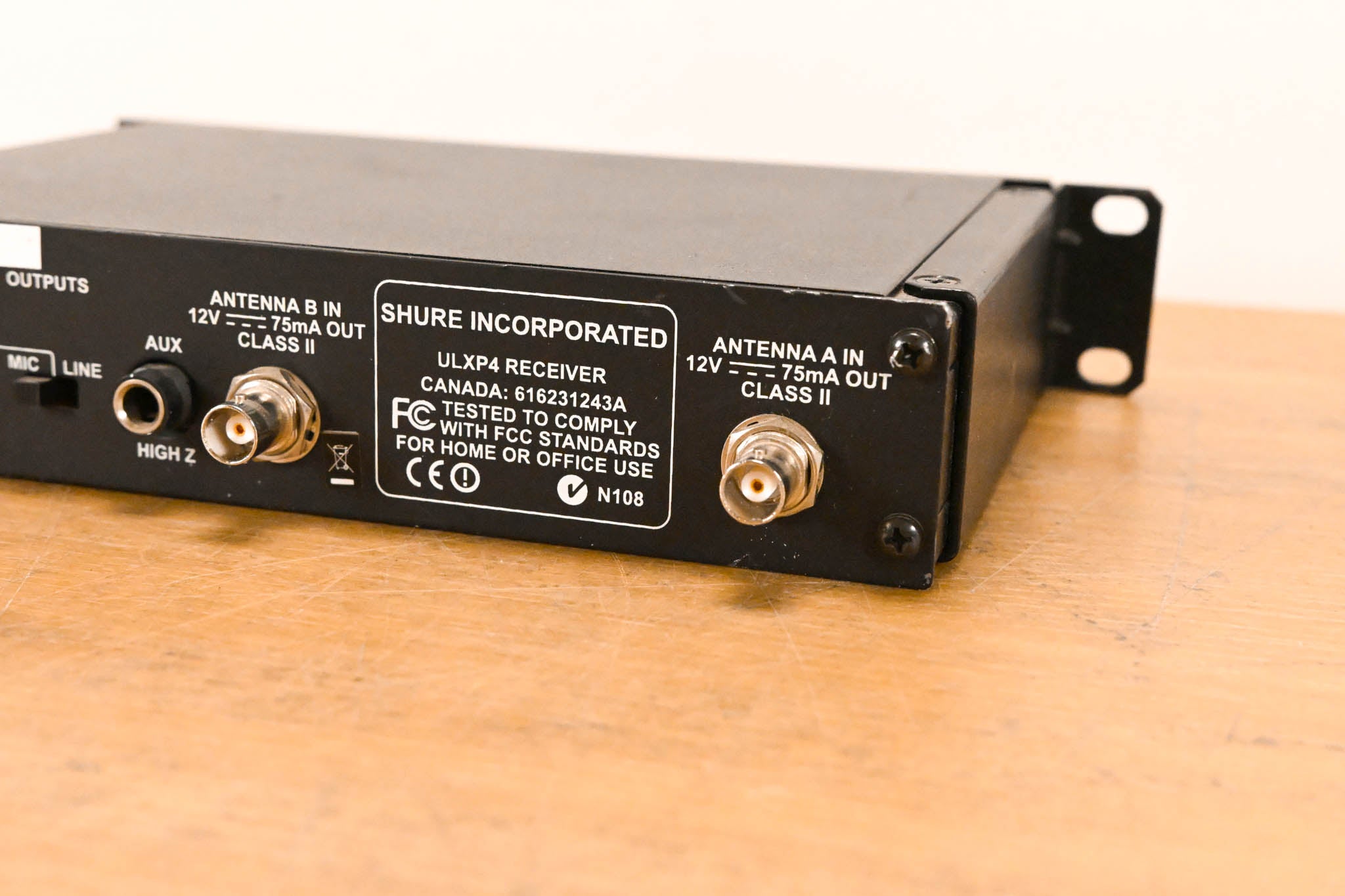 Shure ULXP24/58 Handheld Wireless System - J1 Band (NO POWER SUPPLY)
