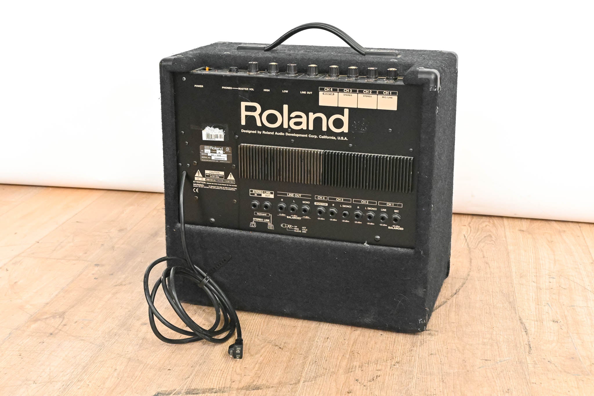 Roland KC-300 4-Channel 100-Watt 1x12" Keyboard Amplifier