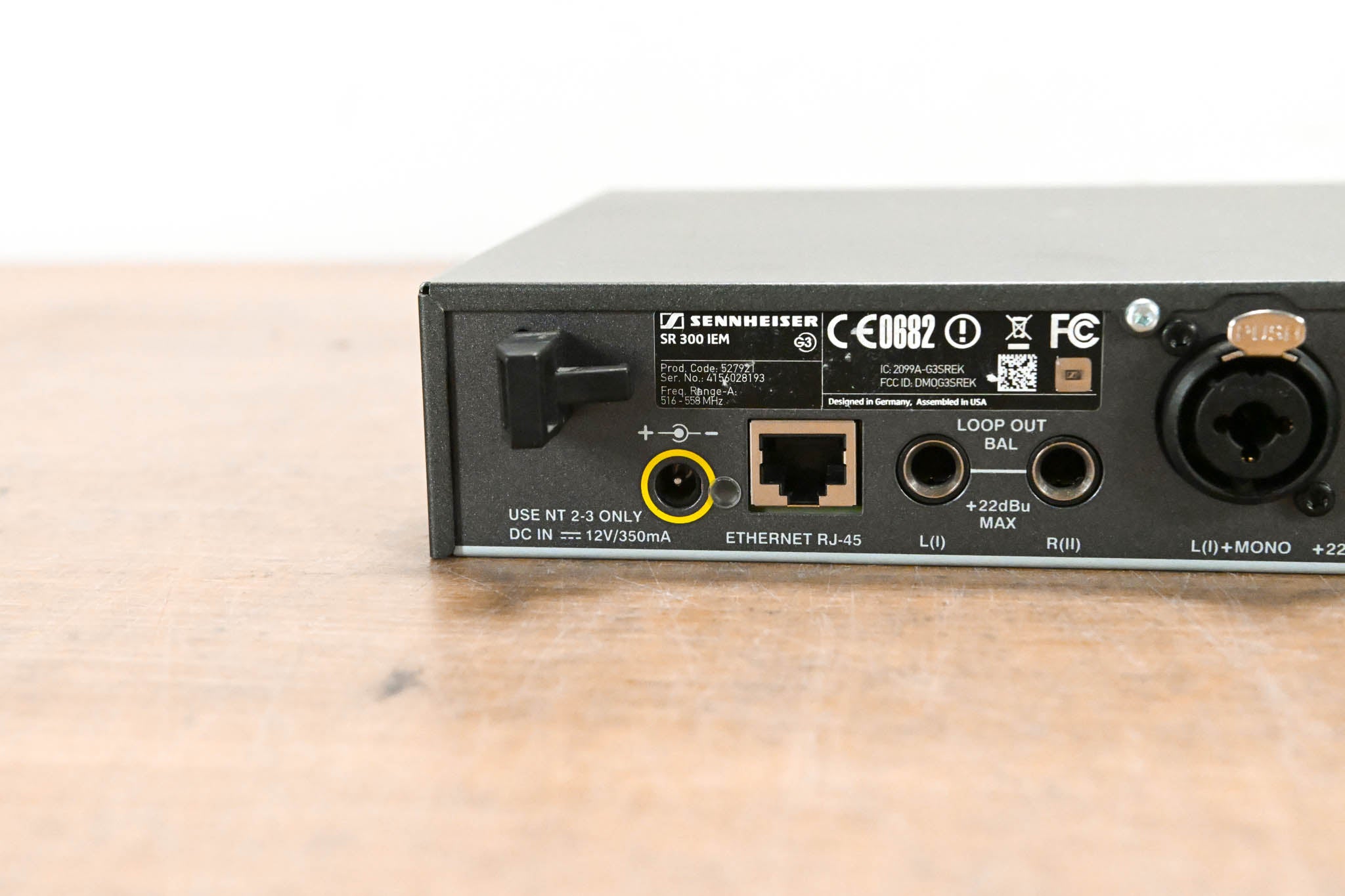Sennheiser ew 300 IEM G3 Wireless In-Ear Monitoring System - 516-558 MHz