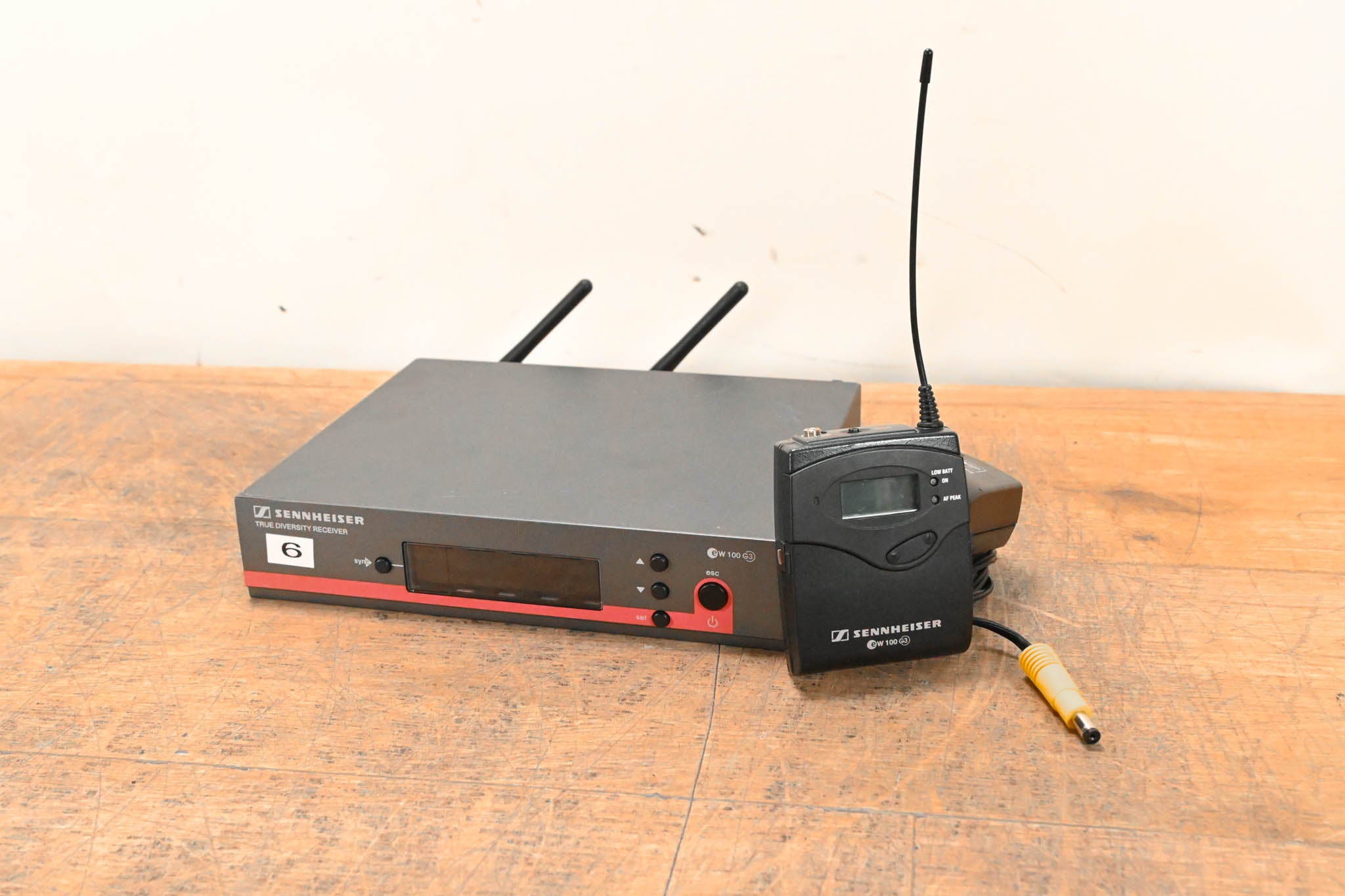 Sennheiser ew 100 G3 Bodypack Wireless System - A Range: 516-558 MHz