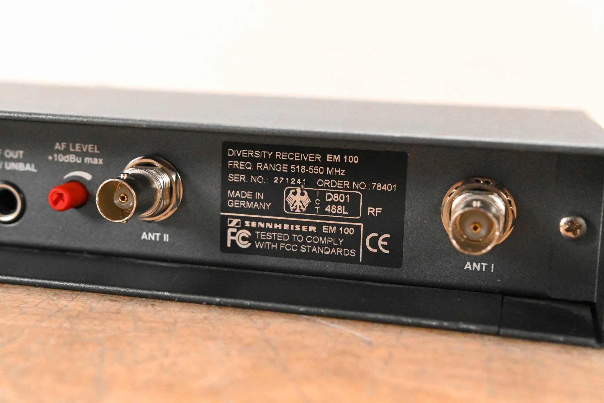 Sennheiser EM 100 Wireless Receiver - 518-550 MHz (NO POWER SUPPLY)