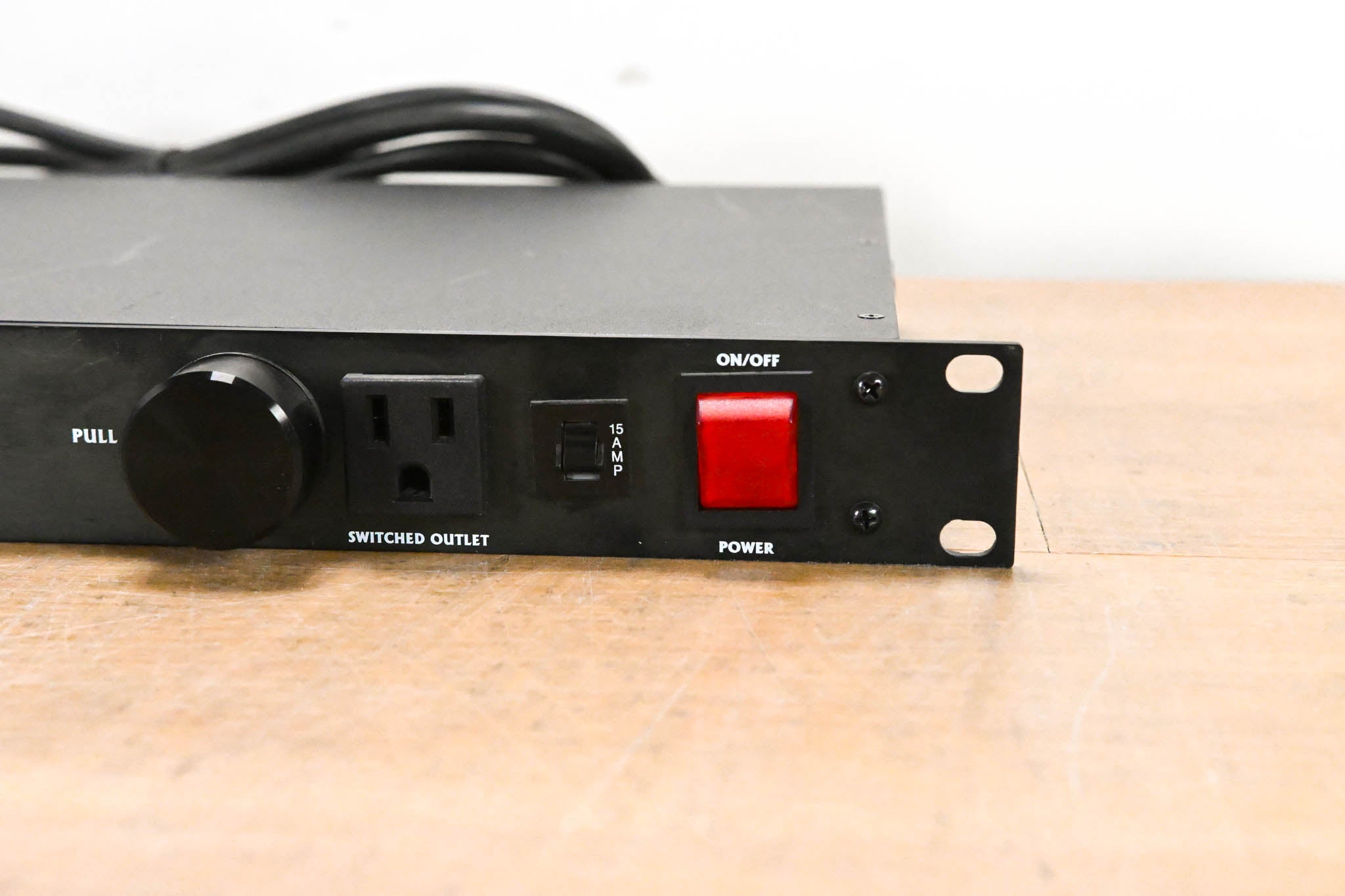 Furman PL-8 Series II 8-Outlet Rackmount Power Conditioner