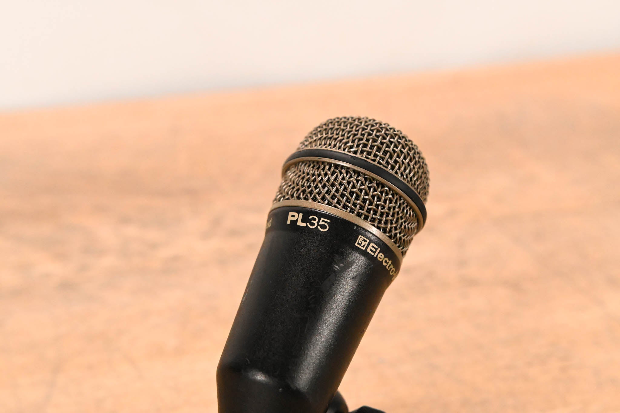 Electro-Voice (EV) PL35 Tom/Snare & Instrument Microphone