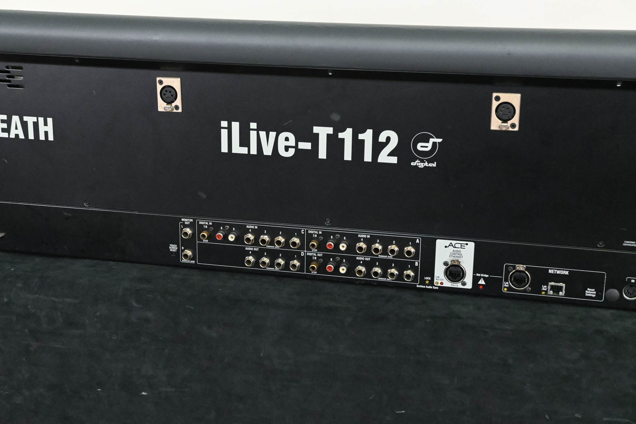 Allen & Heath iLive-T112 Mixing Surface with iDR-48 Fixed Format MixRack