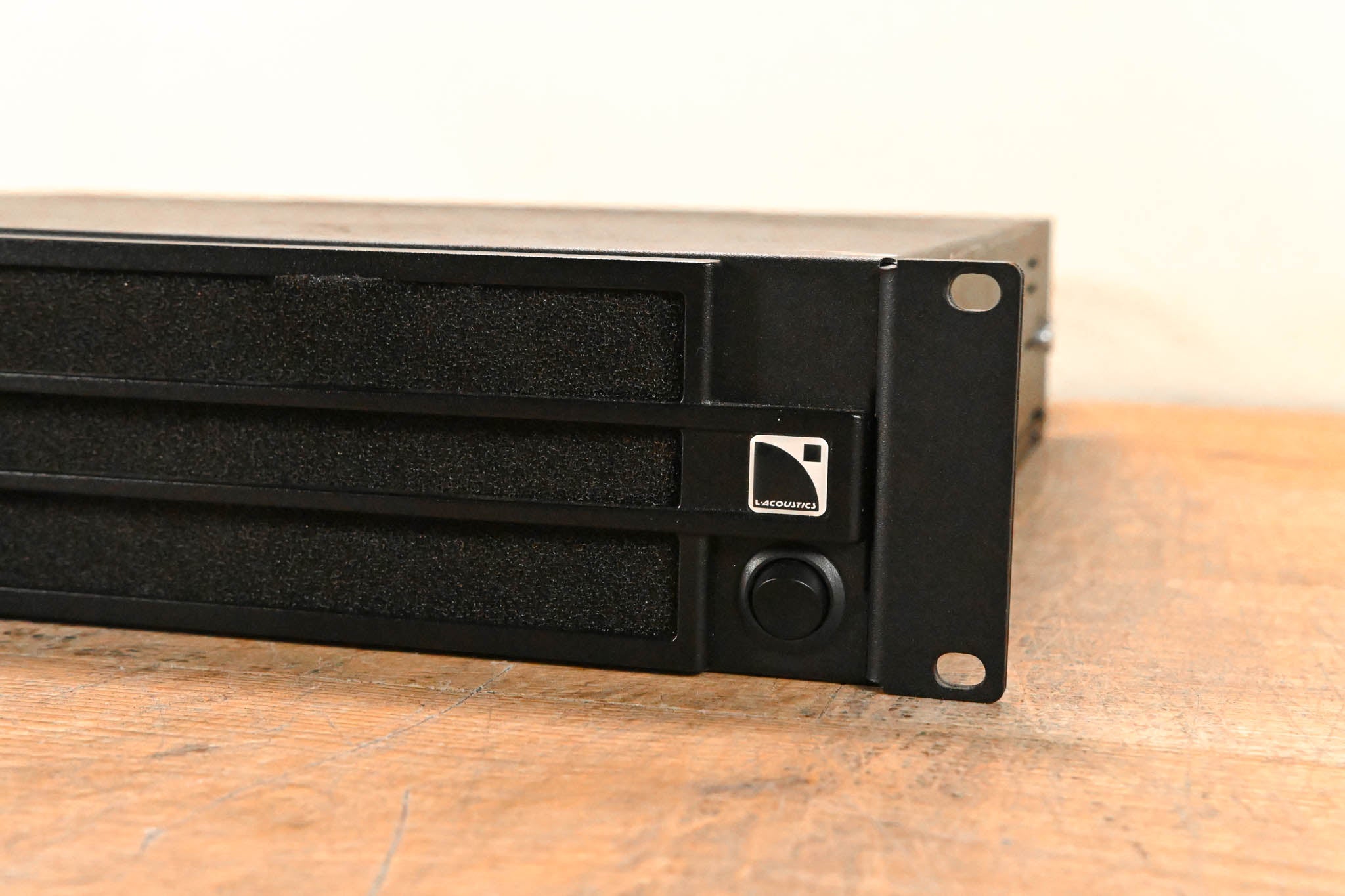 L-Acoustics LA8 US Four-Channel Amplified Controller