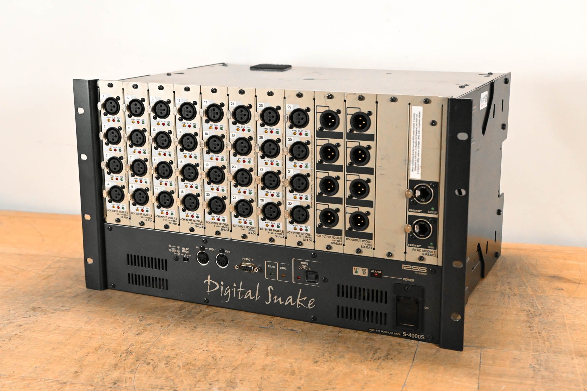 Roland S-4000S-3208 Digital Snake 32x8 Modular Stage Unit