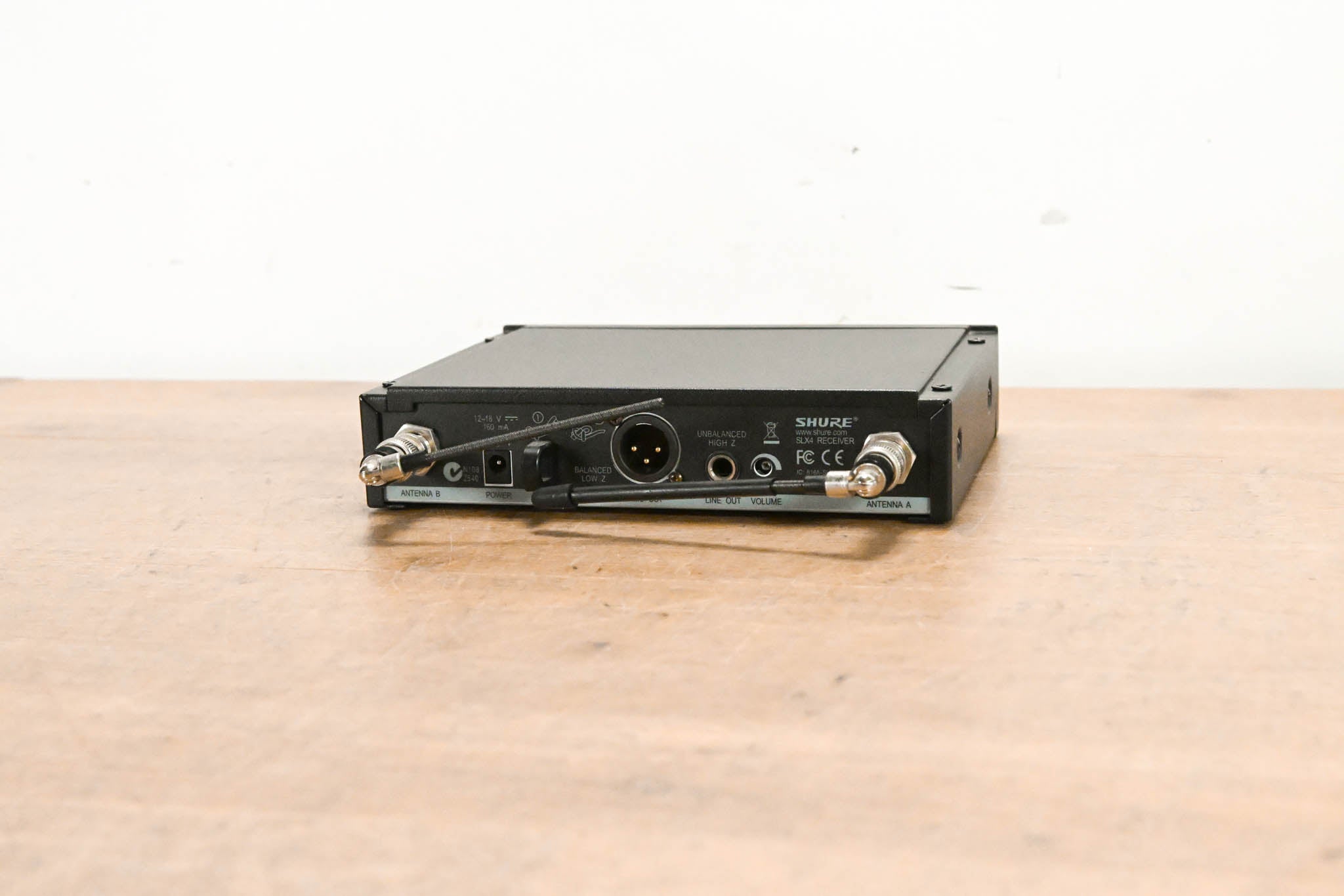 Shure SLX14-H5 Wireless Bodypack System - 518-542 MHz (NO POWER SUPPLY)
