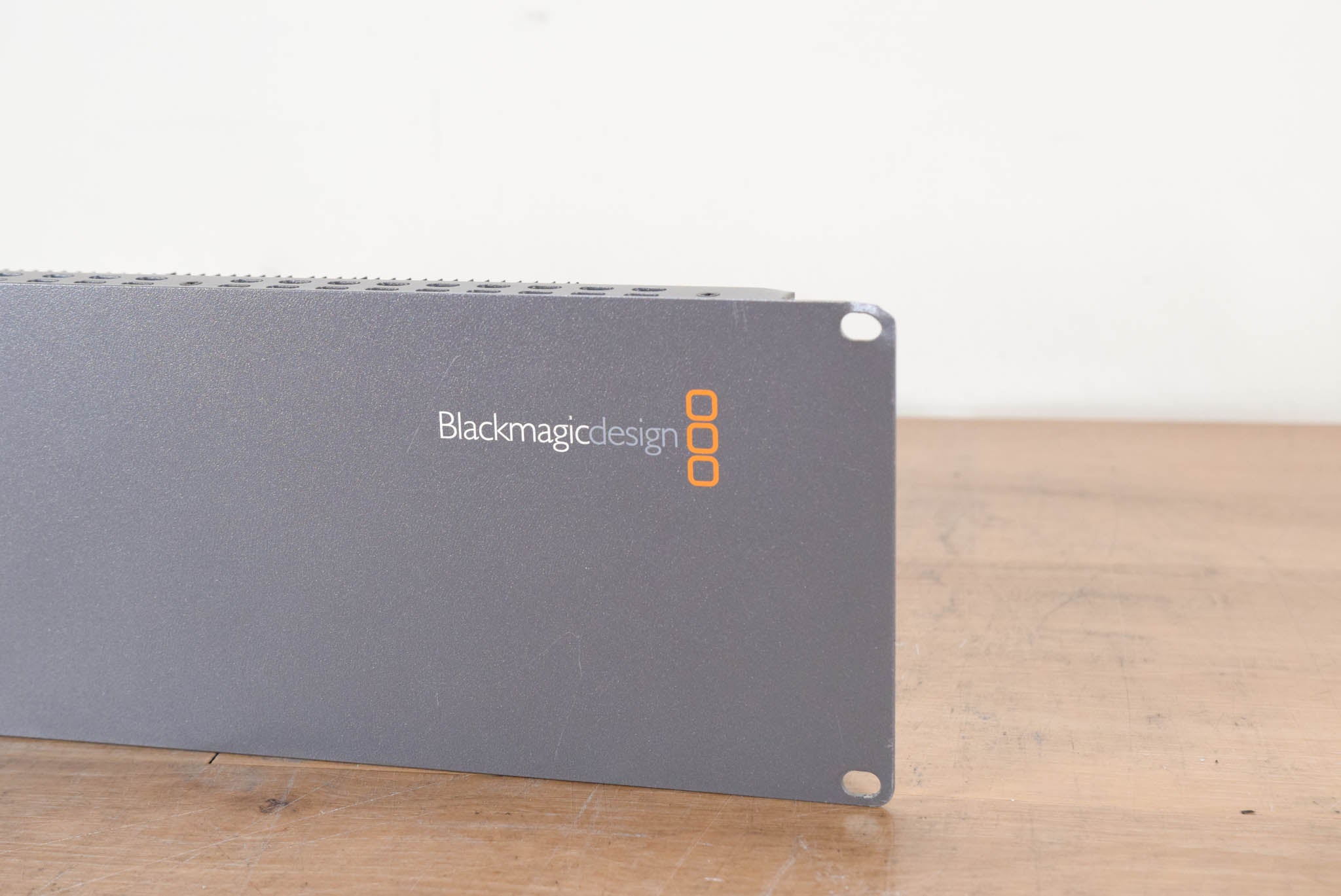 Blackmagic Design ATEM 2 M/E Production Switcher