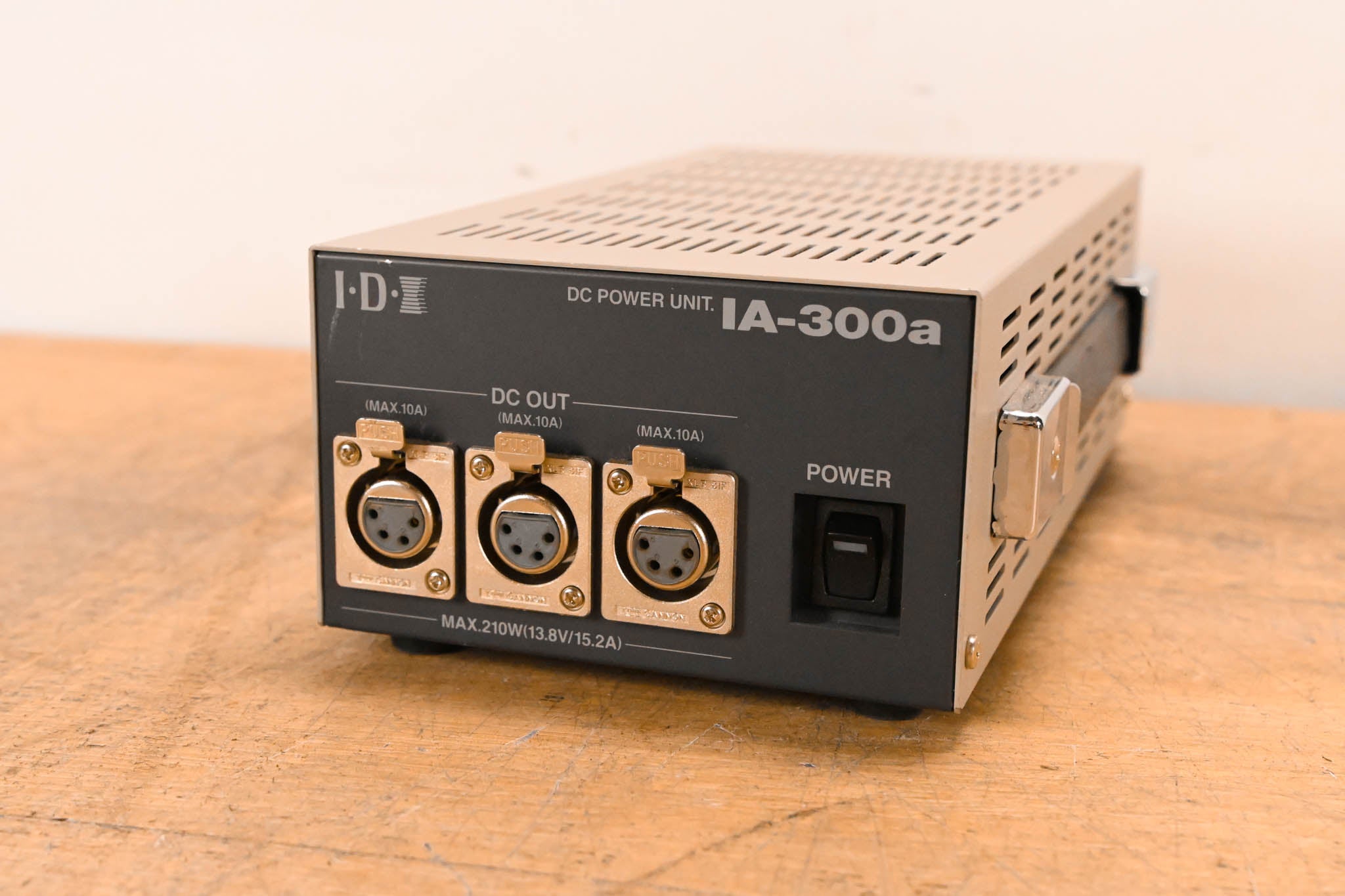 IDX System Technology IA-300a Triple-Channel Camera Power Supply