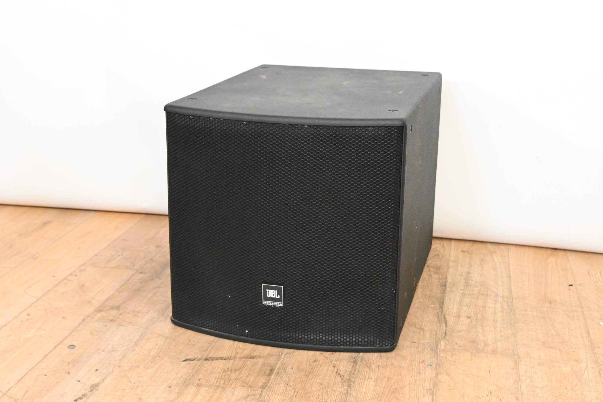 JBL ASB7118 Ultra Long Excursion High Power Single 18” Subwoofer