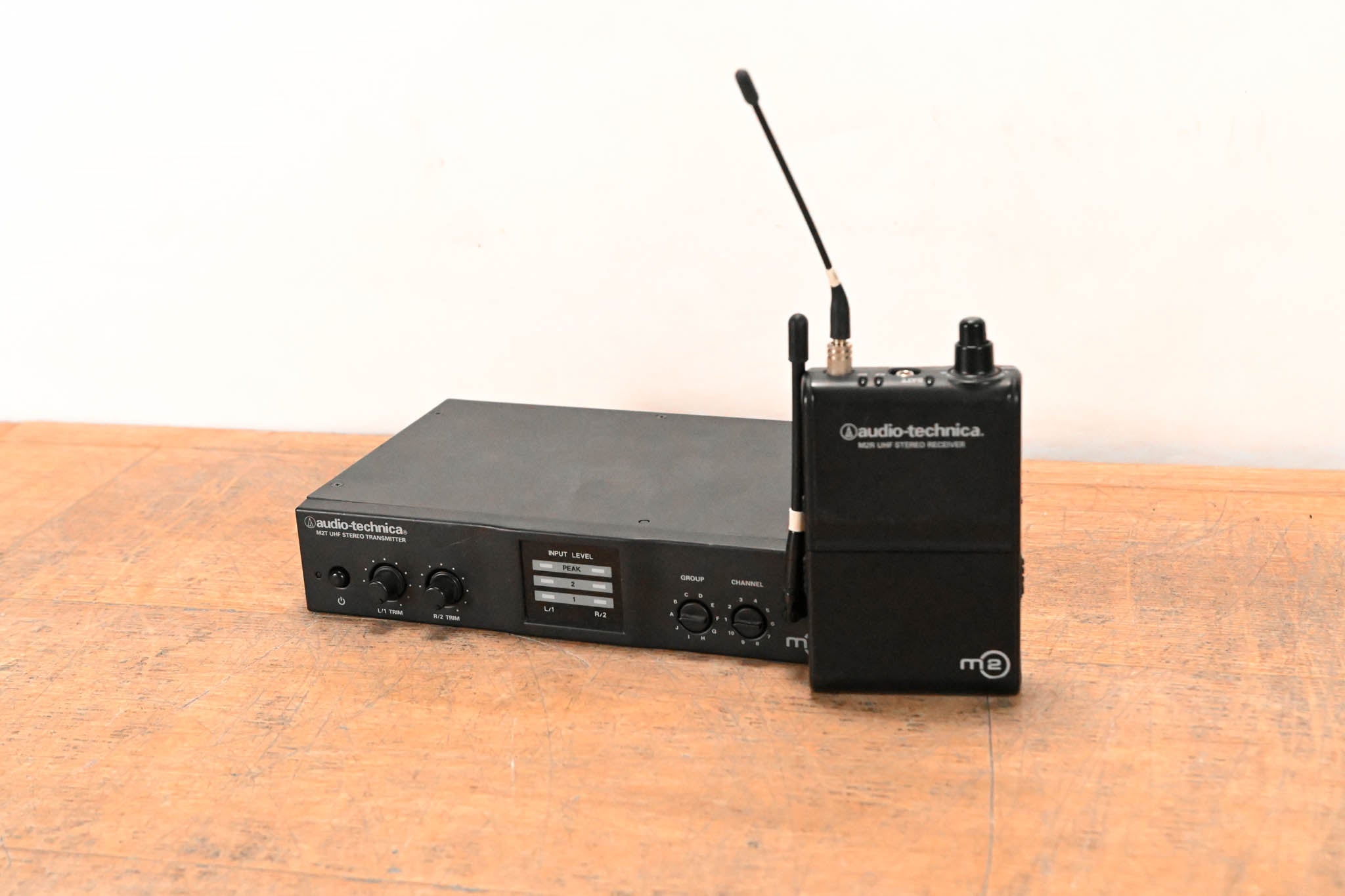 Audio-Technica M2 Wireless IEM System - 575-608 MHz (NO POWER SUPPLY)