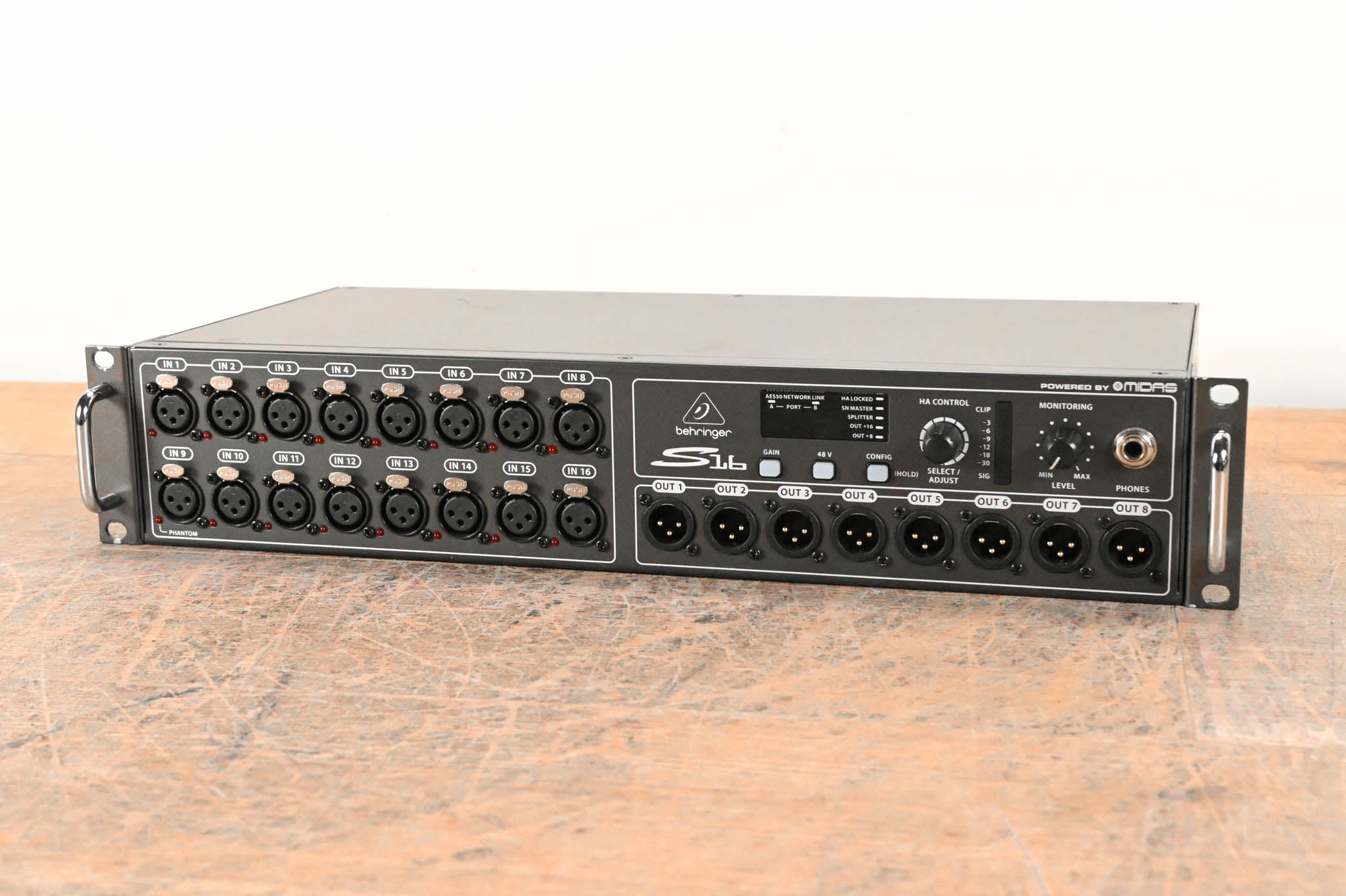 Behringer S16 16 x 8 Digital Stage Box