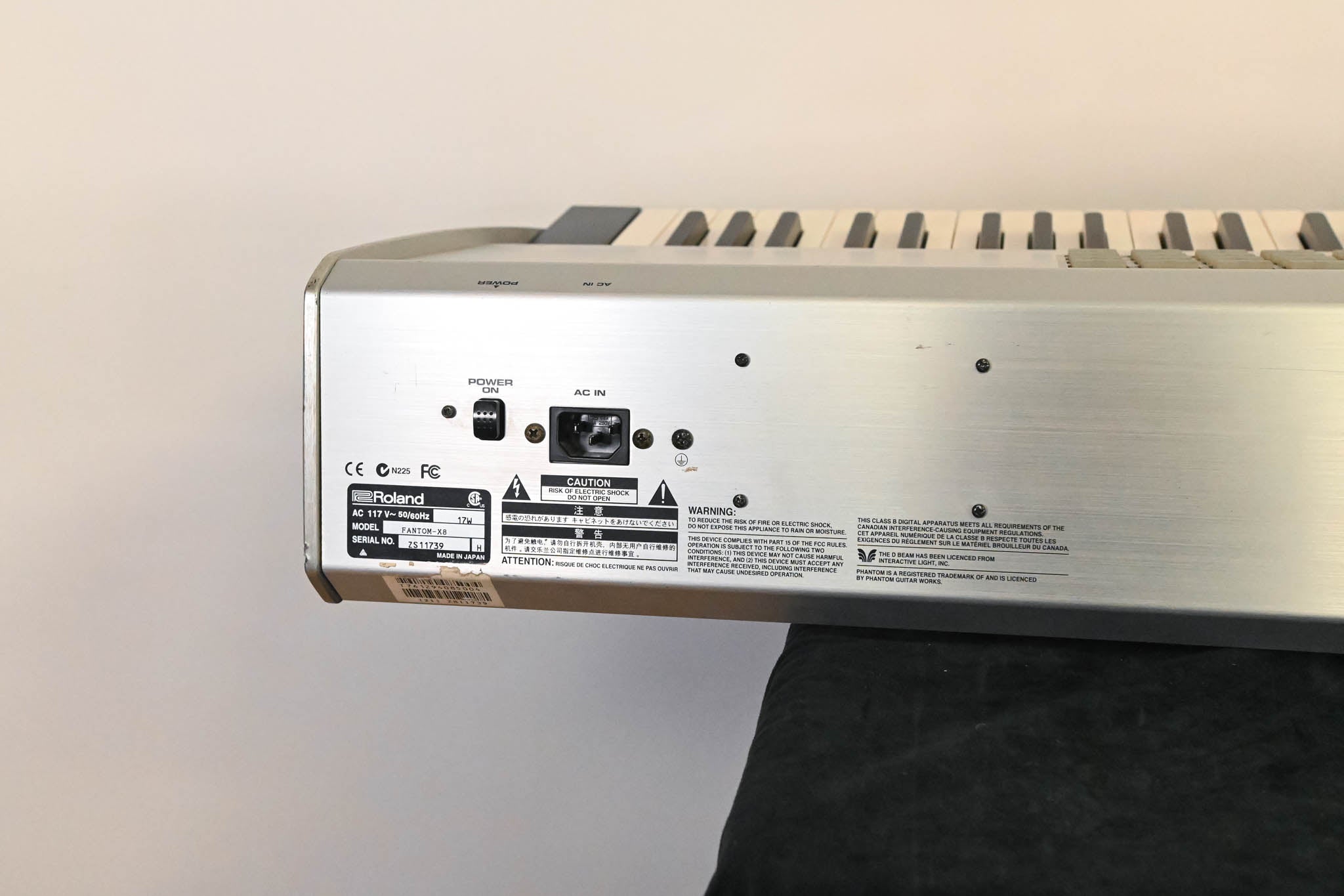 Roland Fantom-X8 88-Key Workstation Keyboard