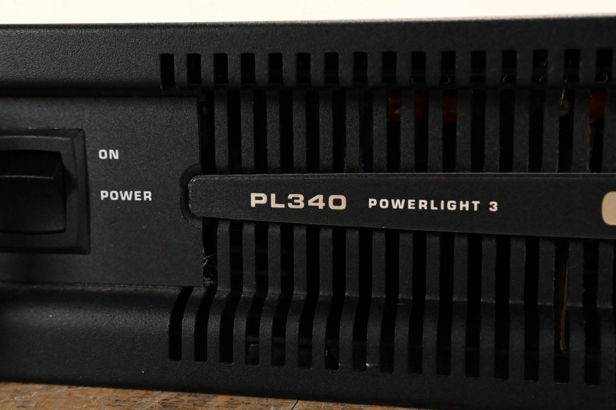 QSC PL340 Powerlight 3 Series 2-Channel Power Amplifier