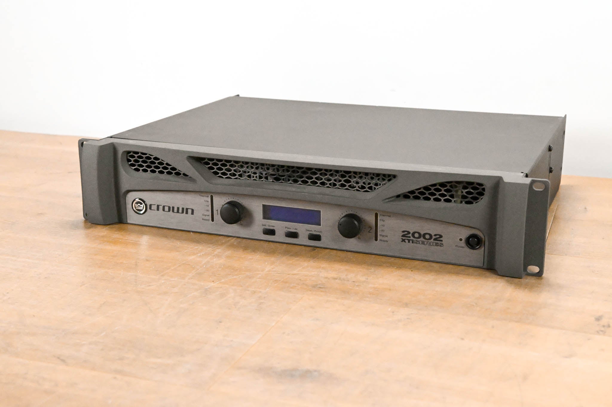 Crown XTi 2002 2-Channel Power Amplifier