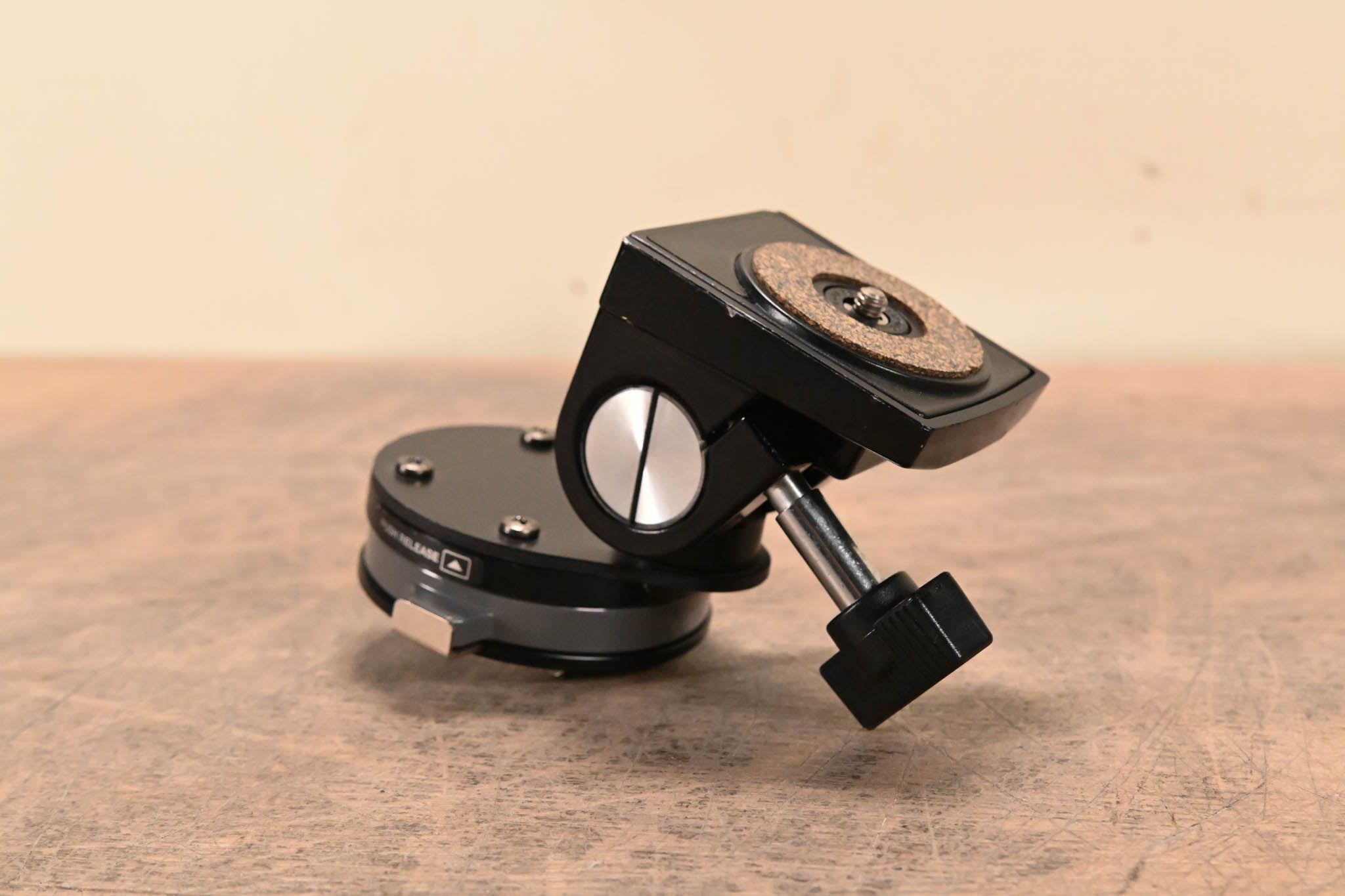 Hitachi AT-90 Studio Viewfinder Mount