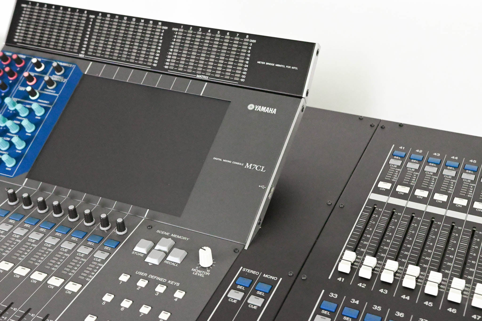 Yamaha M7CL-48 48-Channel Digital Audio Mixing Console