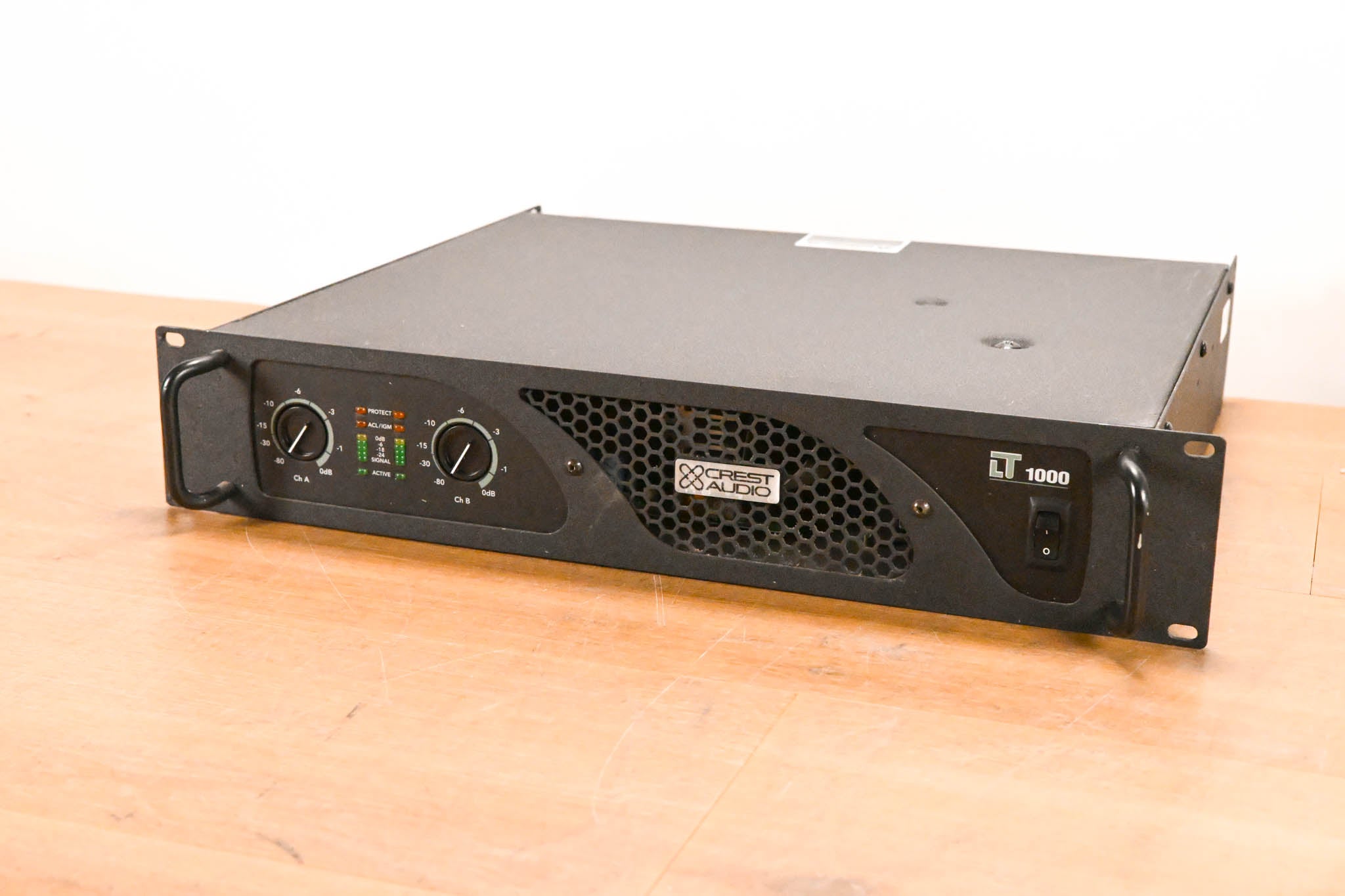 Crest Audio LT1000 2-Channel Power Amplifier