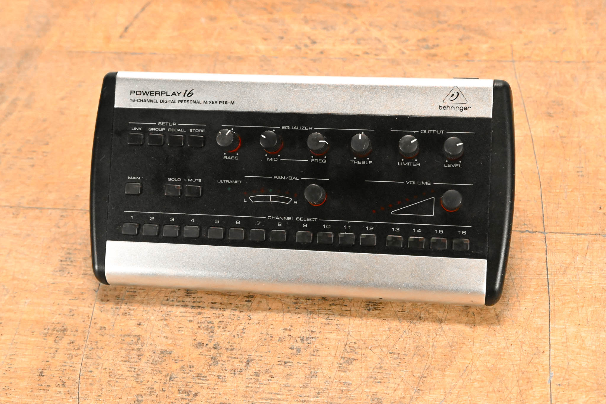 Behringer Powerplay P16-M 16-Channel Digital Personal Mixer