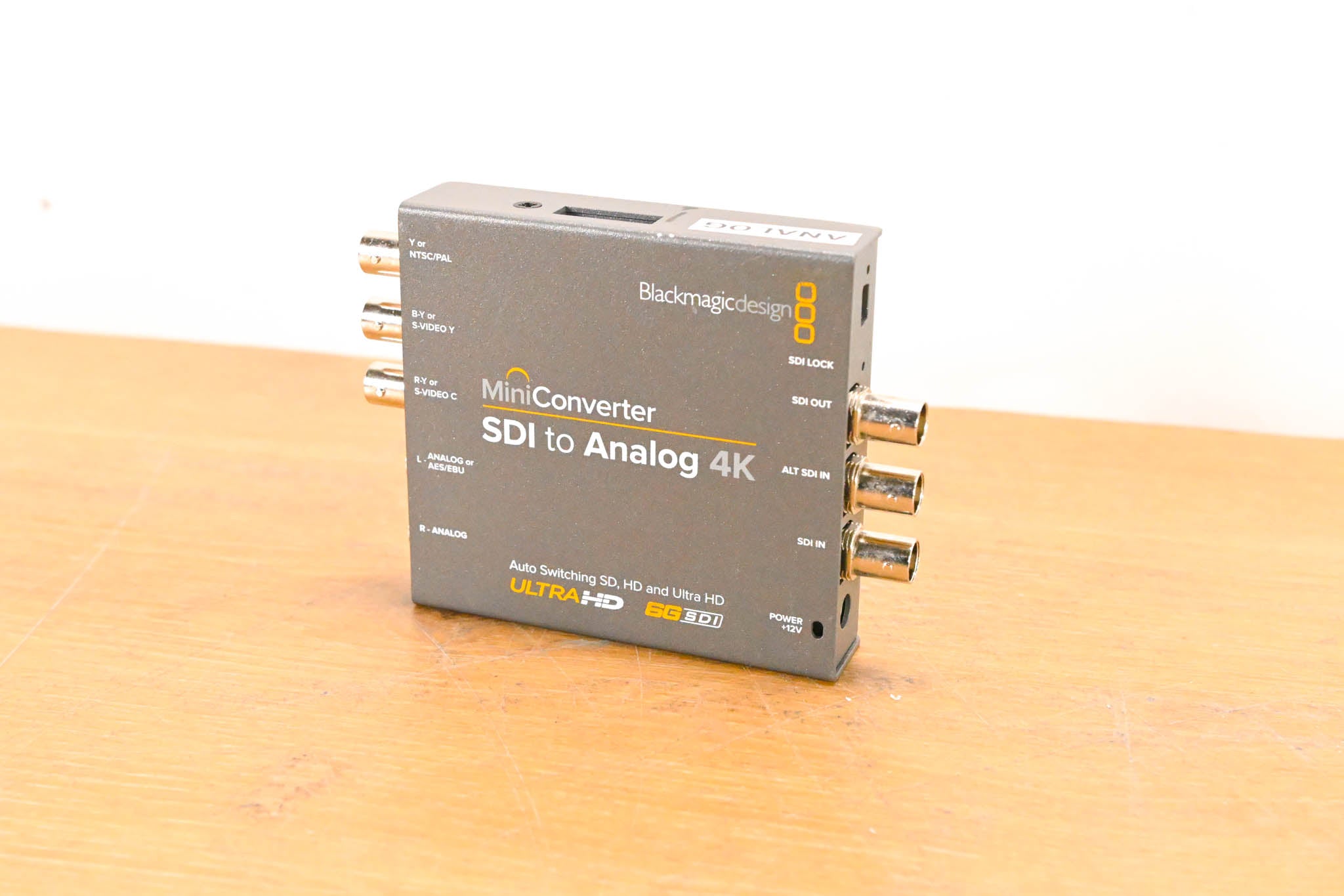 Blackmagic Design Mini Converter SDI to Analog 4K (NO POWER SUPPLY)