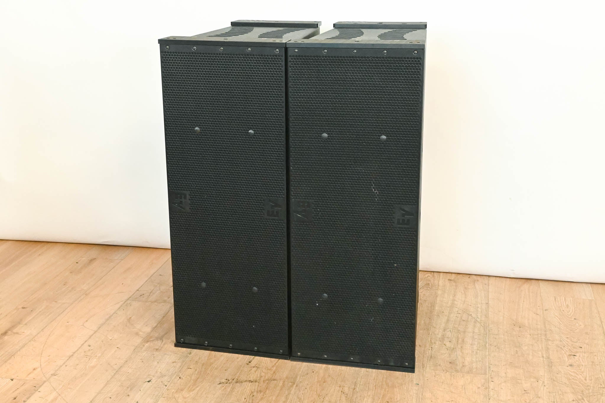 Electro-Voice (EV) XLC127DVX Three-Way Compact Line Array Element (PAIR)