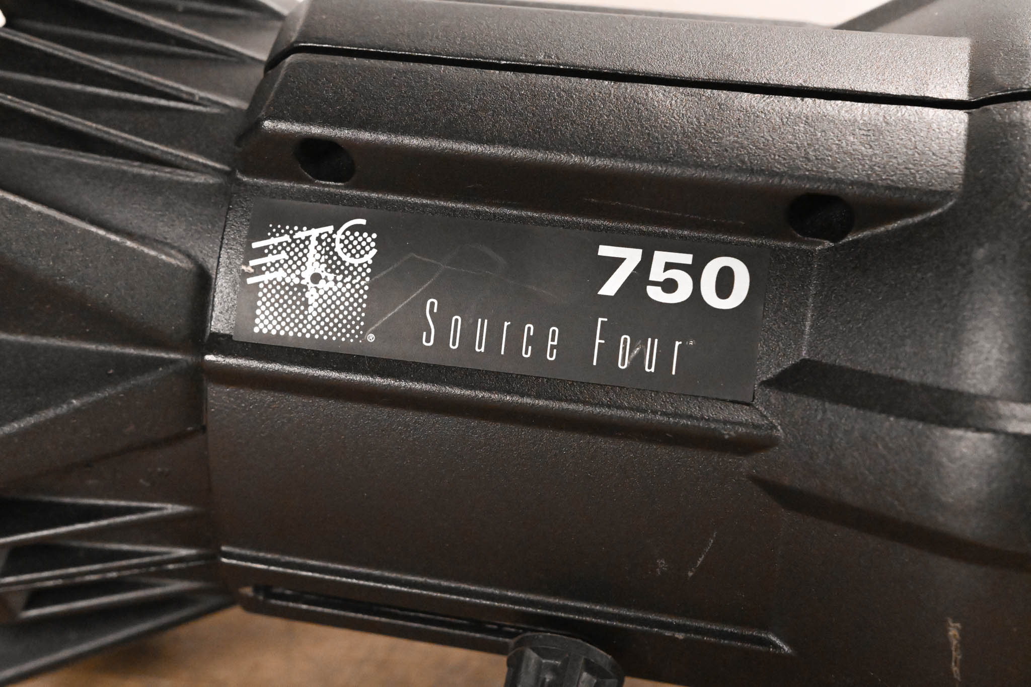 ETC Source Four 750 26 Degree Leko w/OceanOptics SeaChanger Color Engine