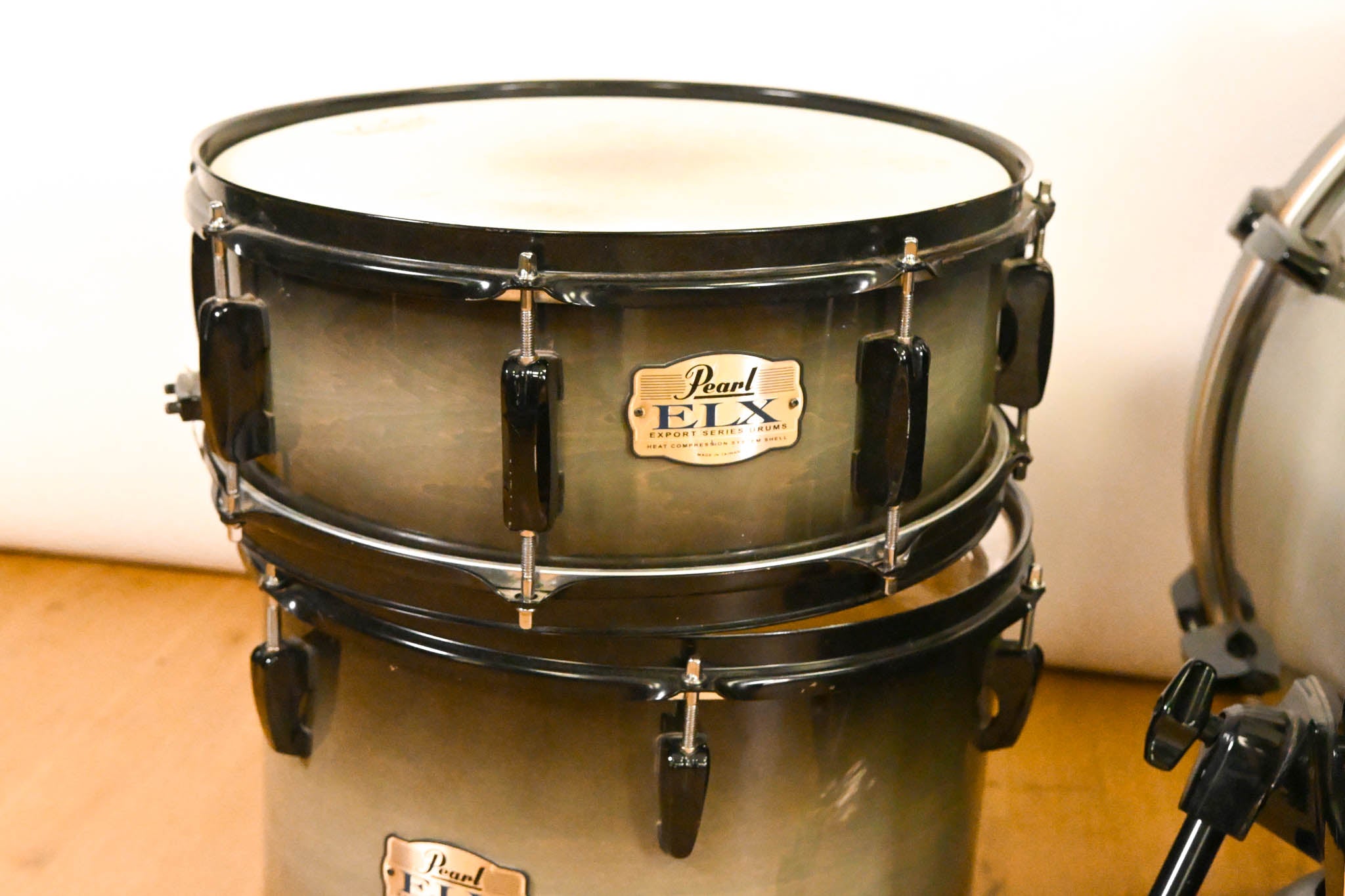 Pearl Export ELX 5-Piece Drum Kit - Black Burst Finish