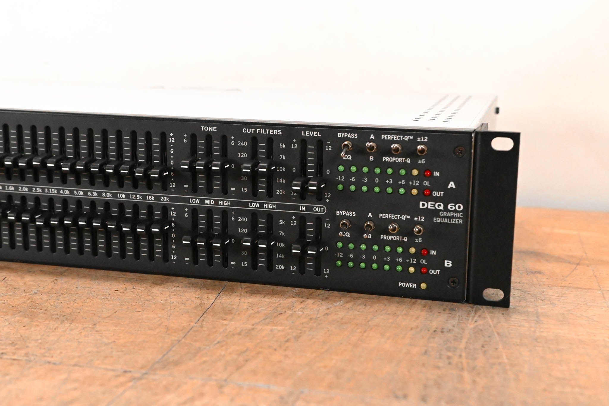 Rane DEQ 60 Dual Channel 30 Band Graphic Equalizer