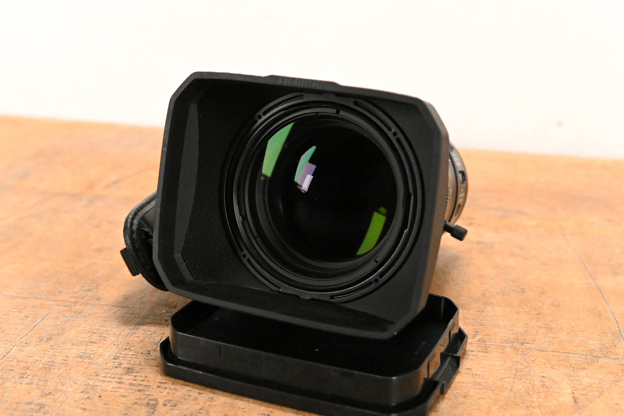 Fujinon XA16x8A-XB8 Broadcast Zoom Lens - 1:1.9/8-128mm