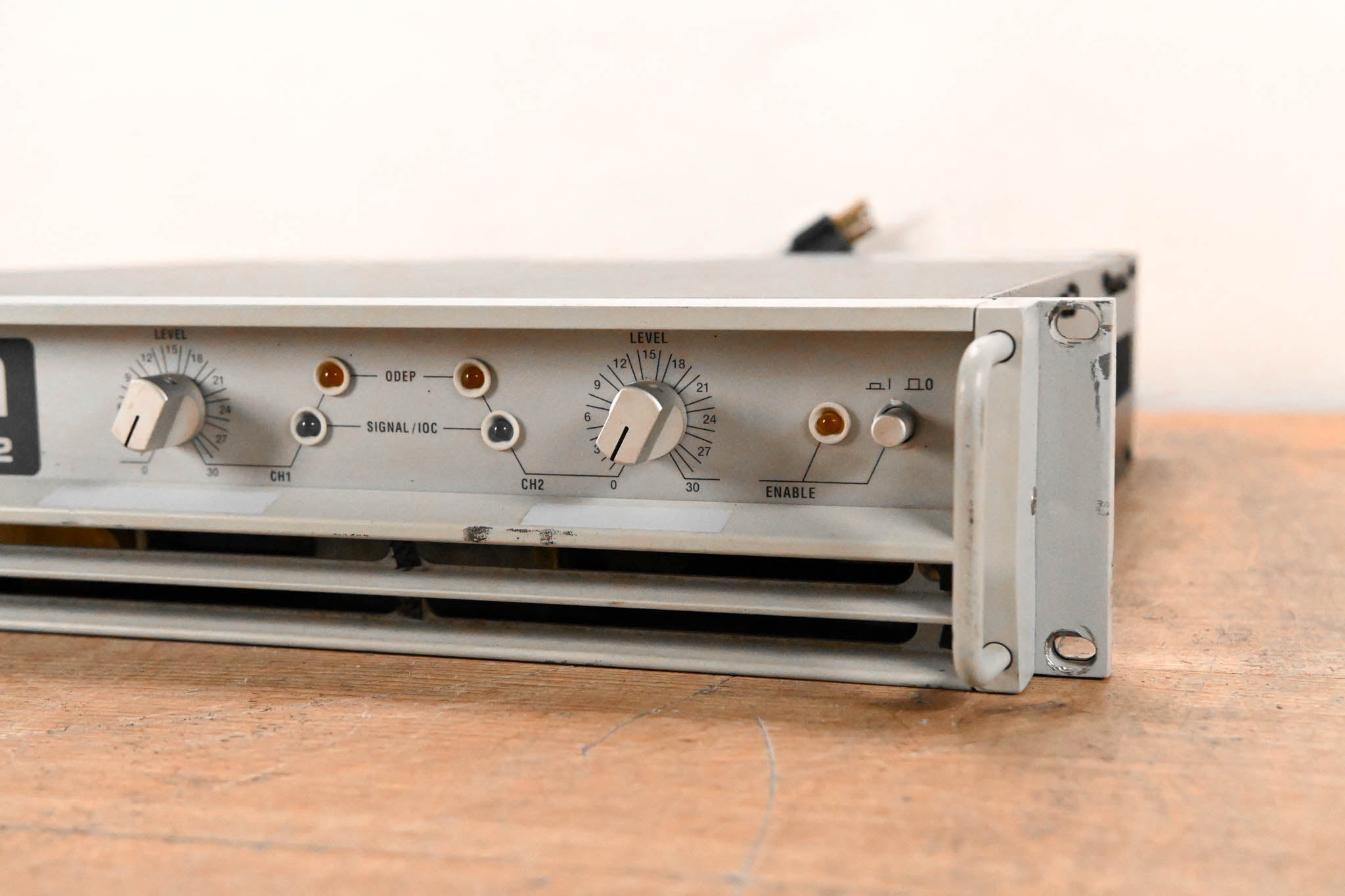 Crown Macro-Tech 36x12 2-Channel Power Amplifier