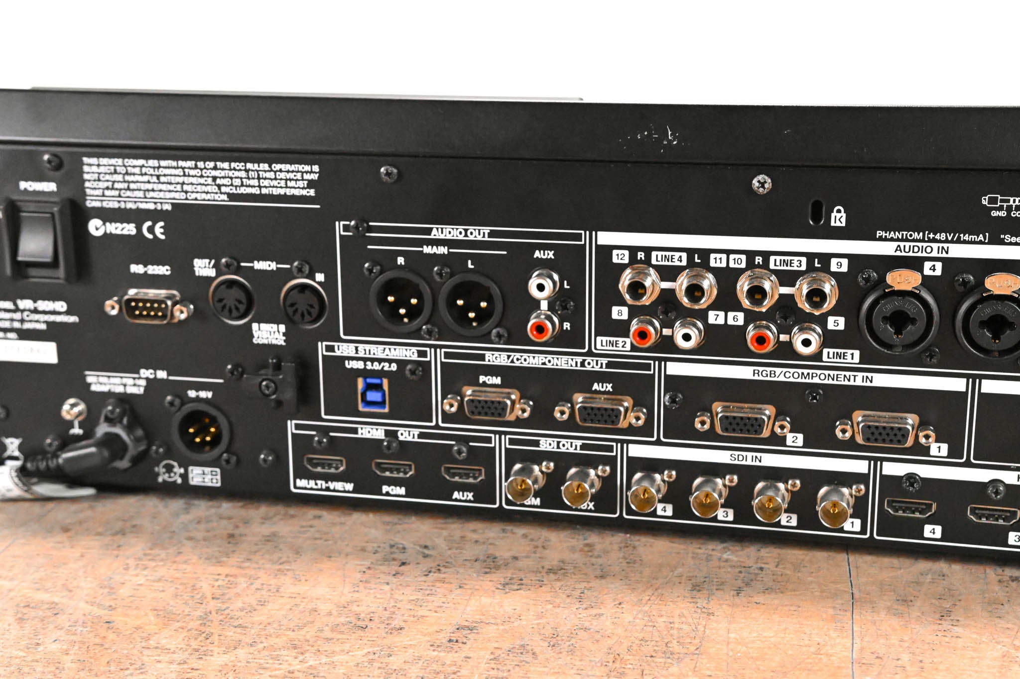 Roland VR-50HD Multi-Format AV Mixer