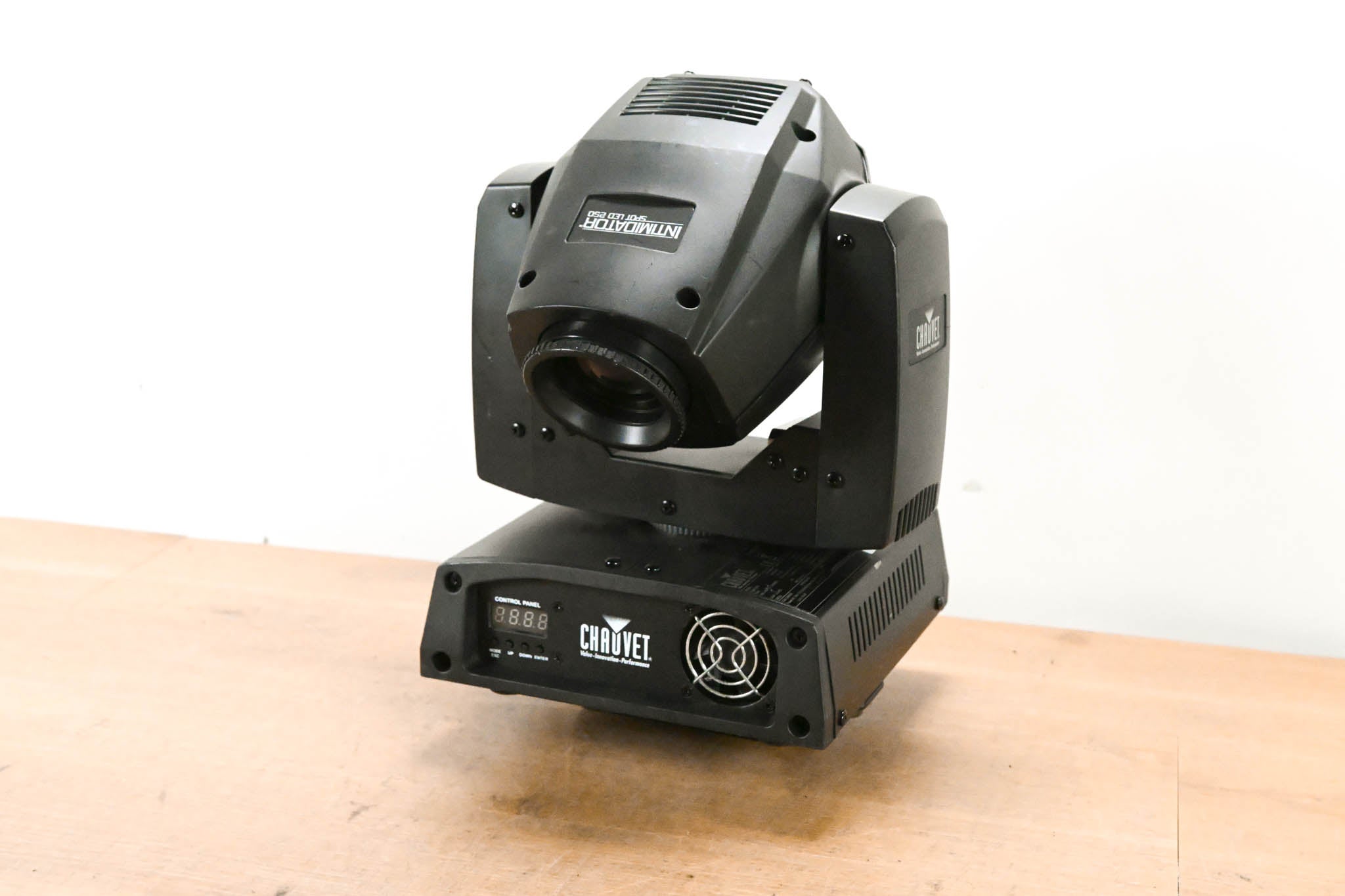 Chauvet Intimidator Spot LED 250 50W LED Moving Head Spot