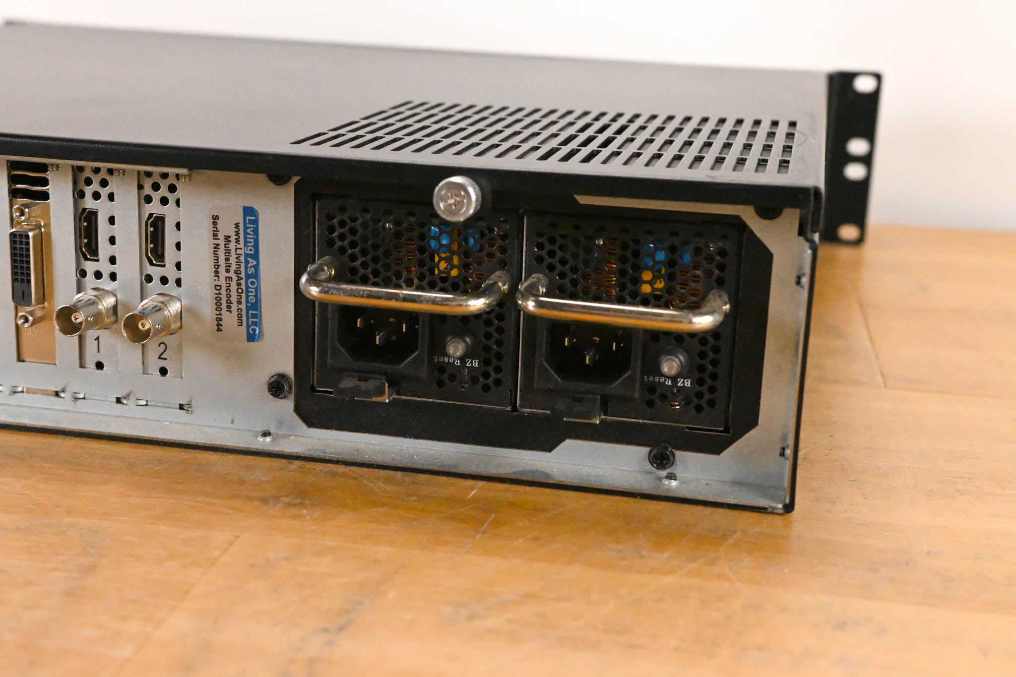 Living As One (Resi) D1000 Multisite Decoder