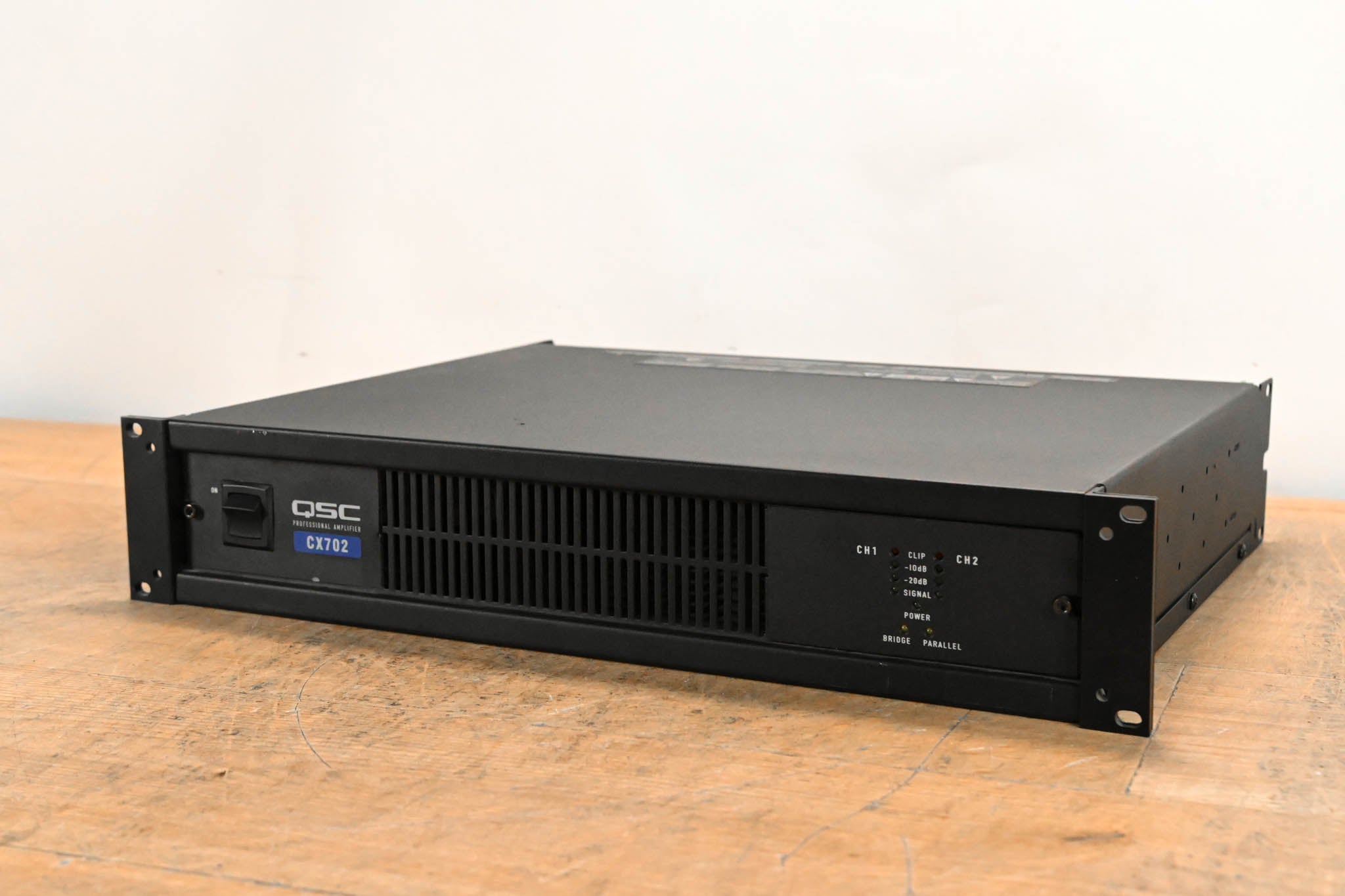 QSC CX702 2-Channel 700W Power Amplifier
