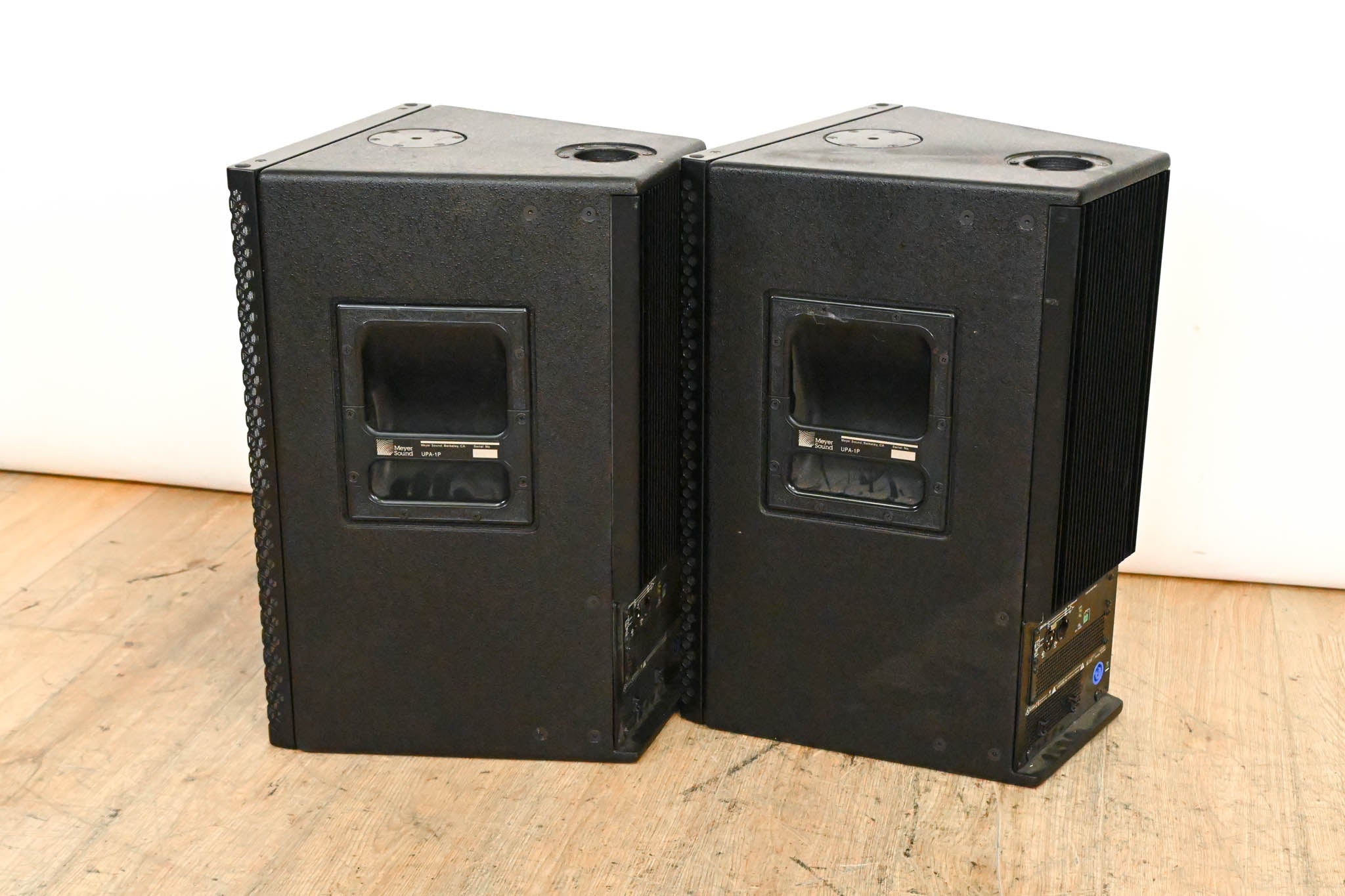 Meyer Sound UPA-1P Compact Wide Coverage Loudspeaker (PAIR)
