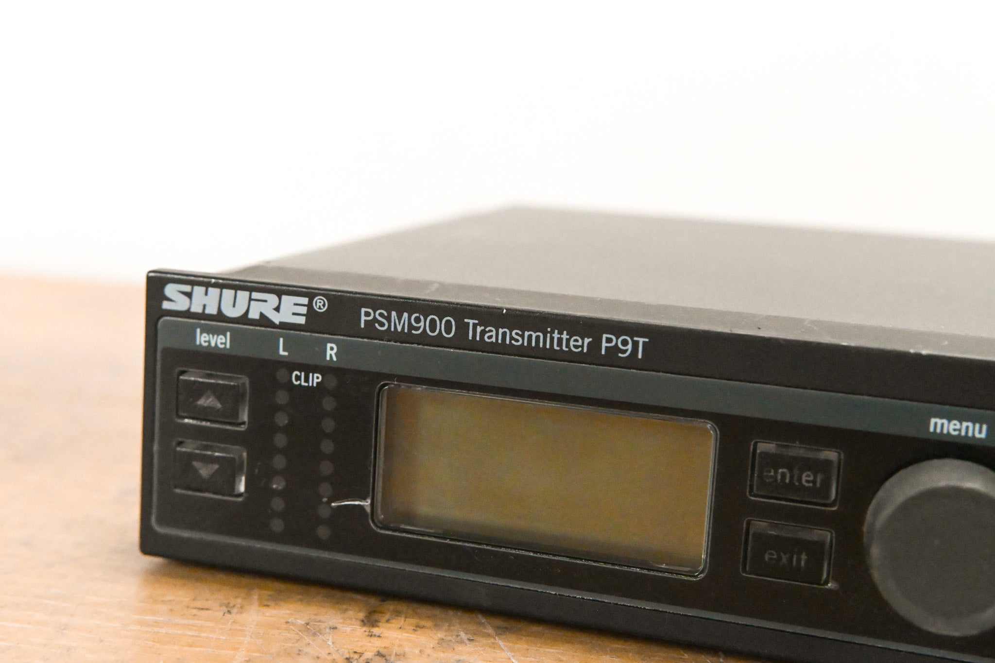 Shure PSM 900 Wireless IEM System L6 Band: 656-692 MHz (NO POWER SUPPLY)