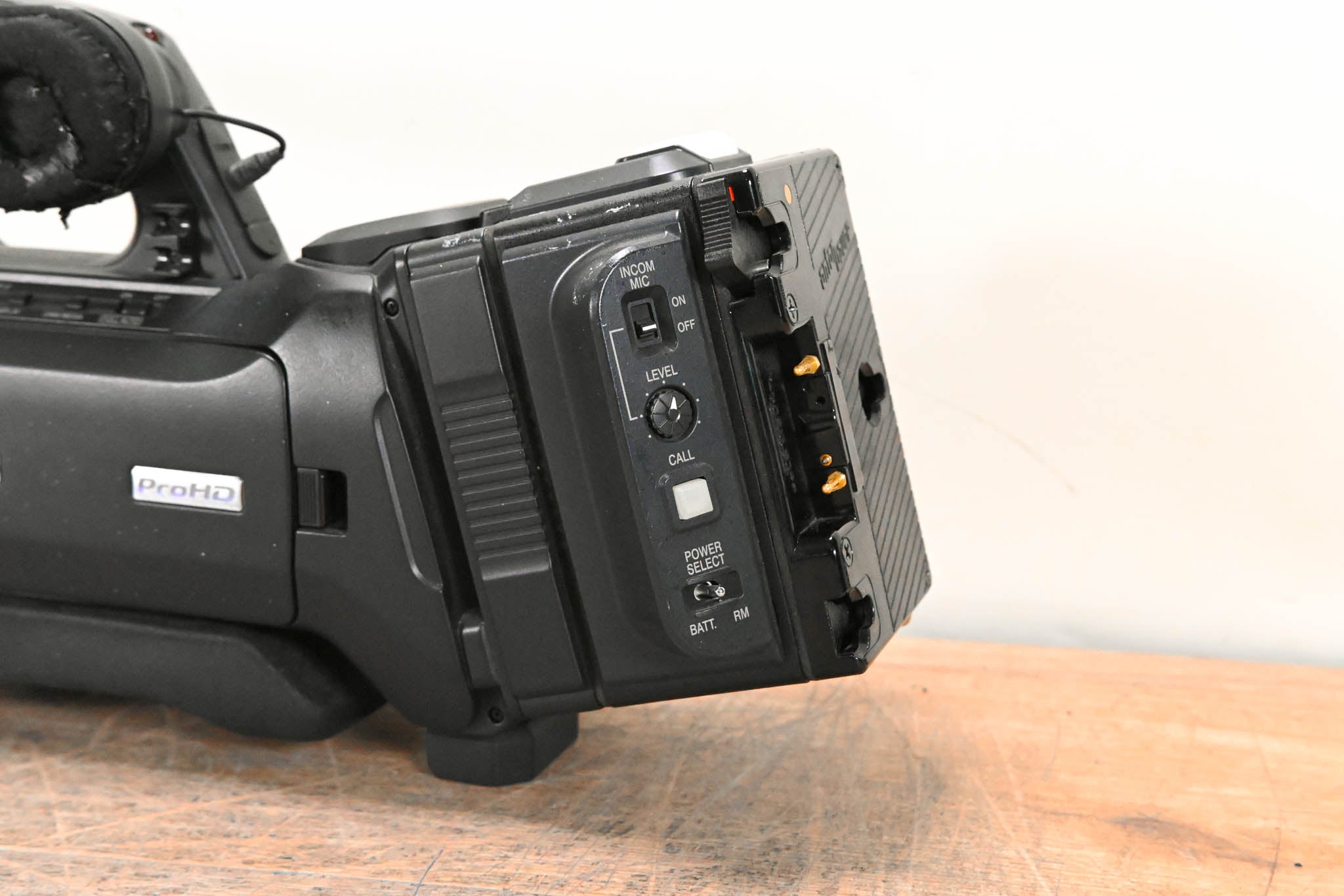 JVC GY-HM790U ProHD Solid State Media Camcorder