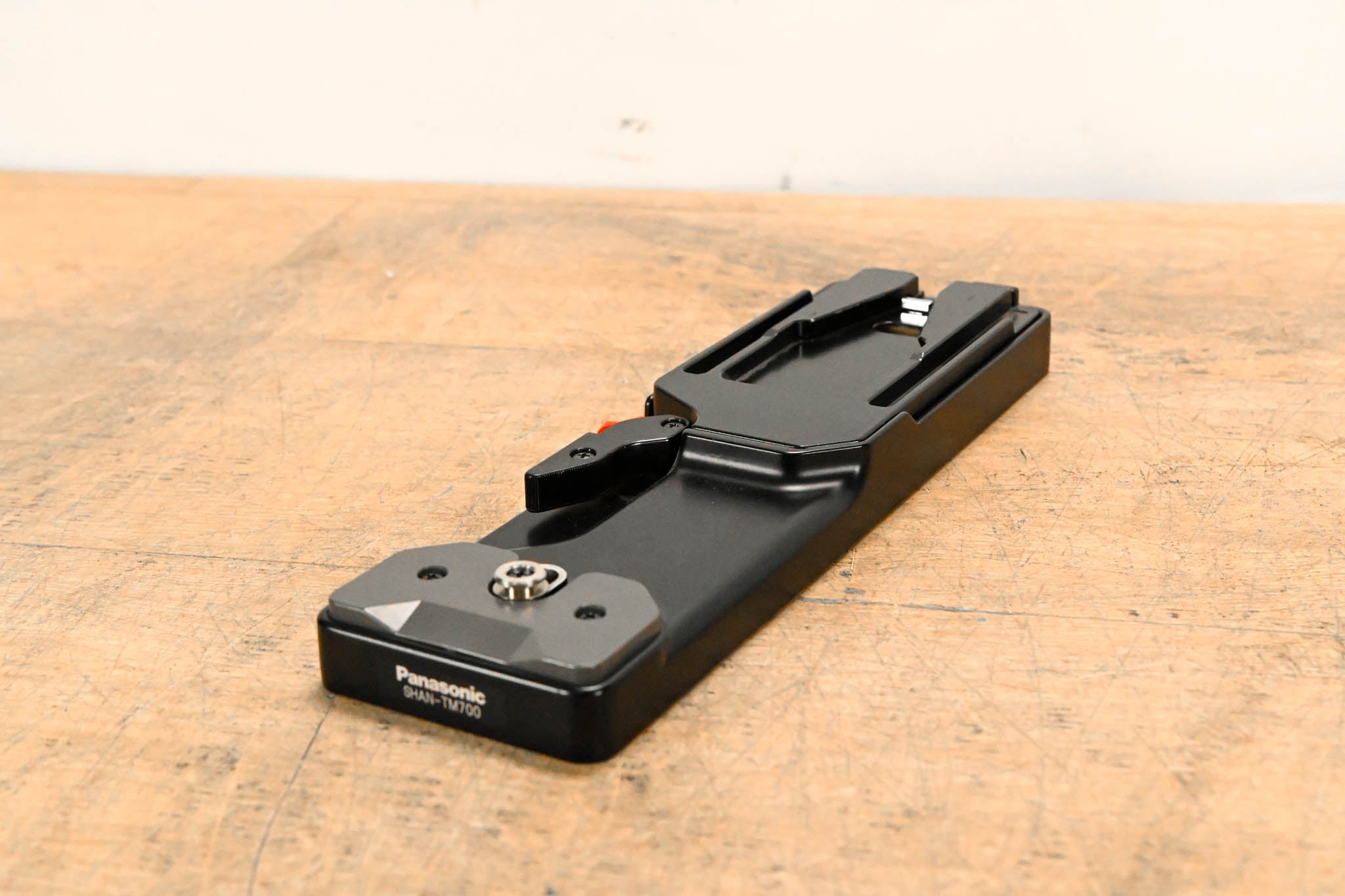 Panasonic SHAN-TM700 Quick Release Tripod Adapter