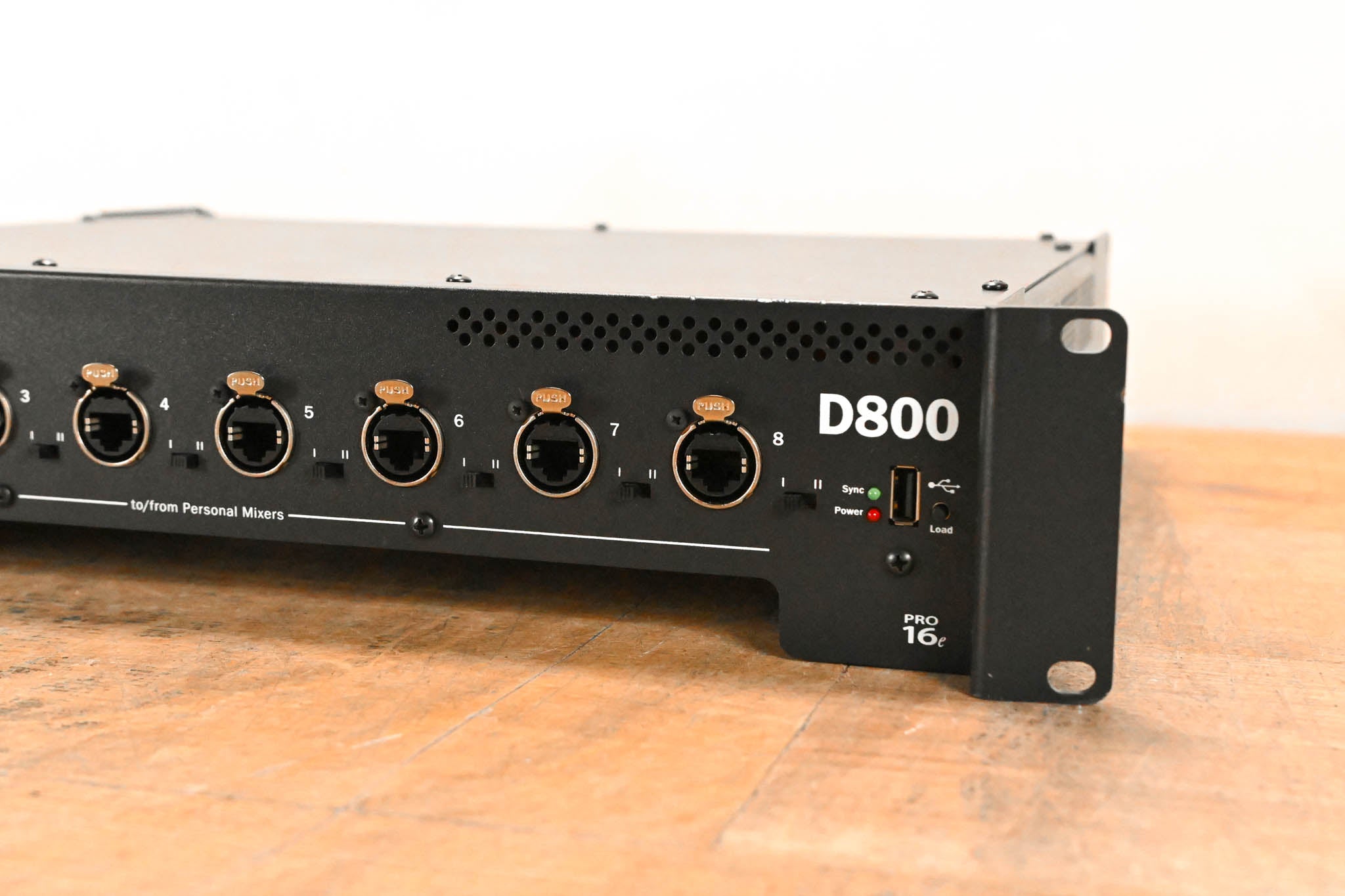 Aviom D800-Dante A-Net Distributor with Dante Connectivity