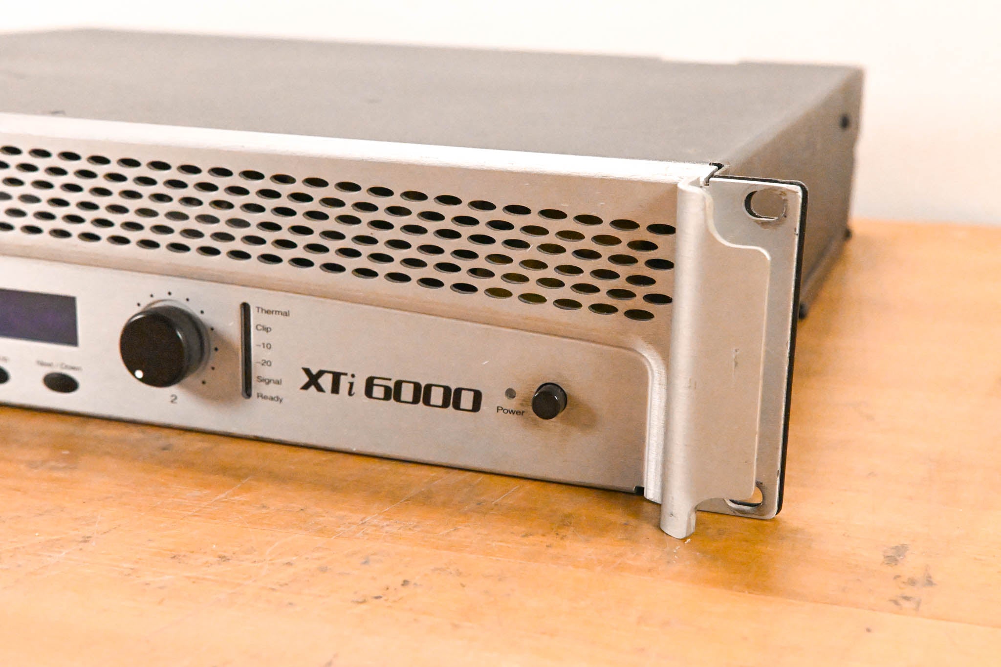 Crown XTi 6000 Stereo Power Amplifier with DSP