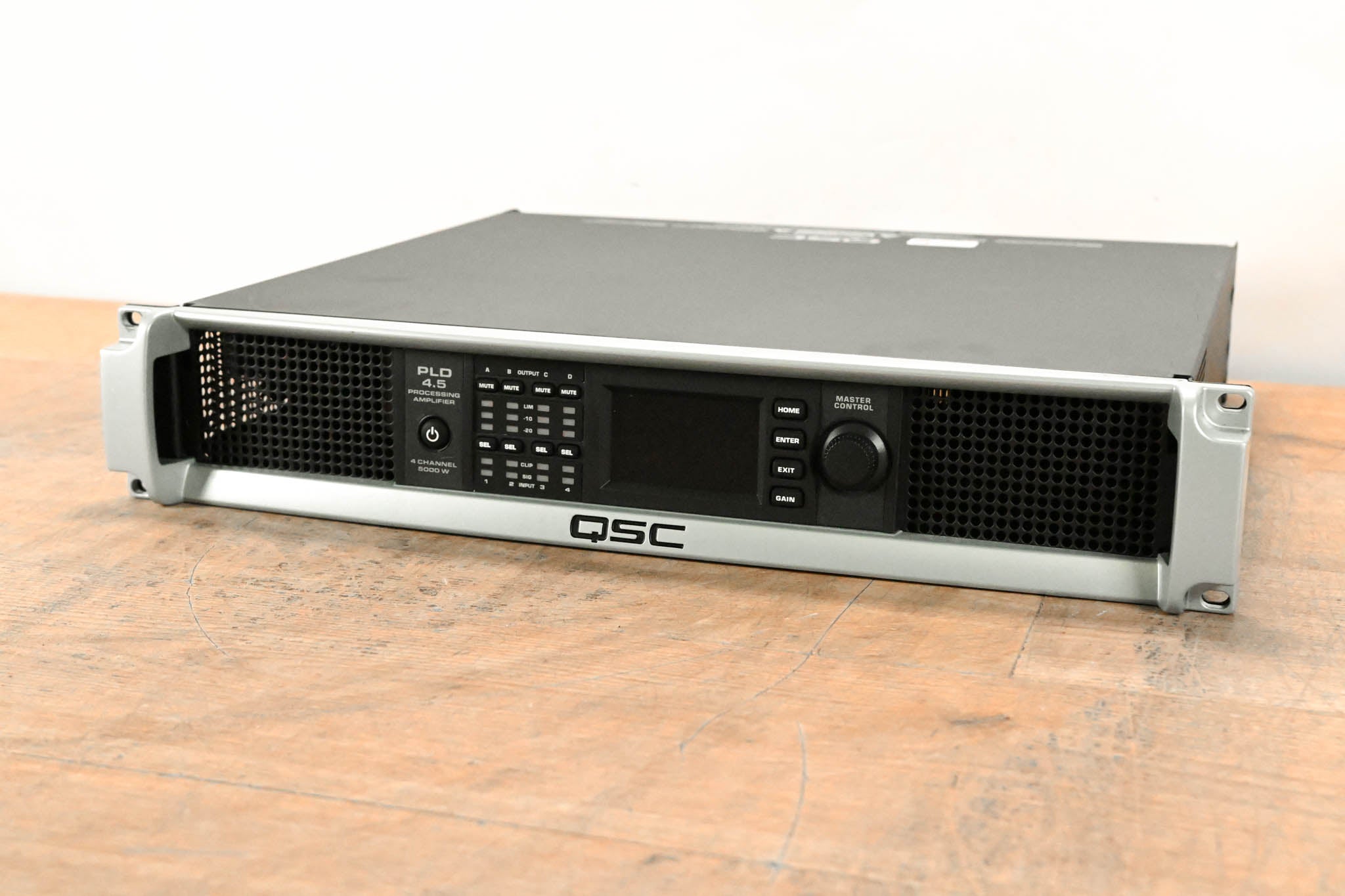 QSC PLD4.5 Four-Channel Power Amplifier with DSP