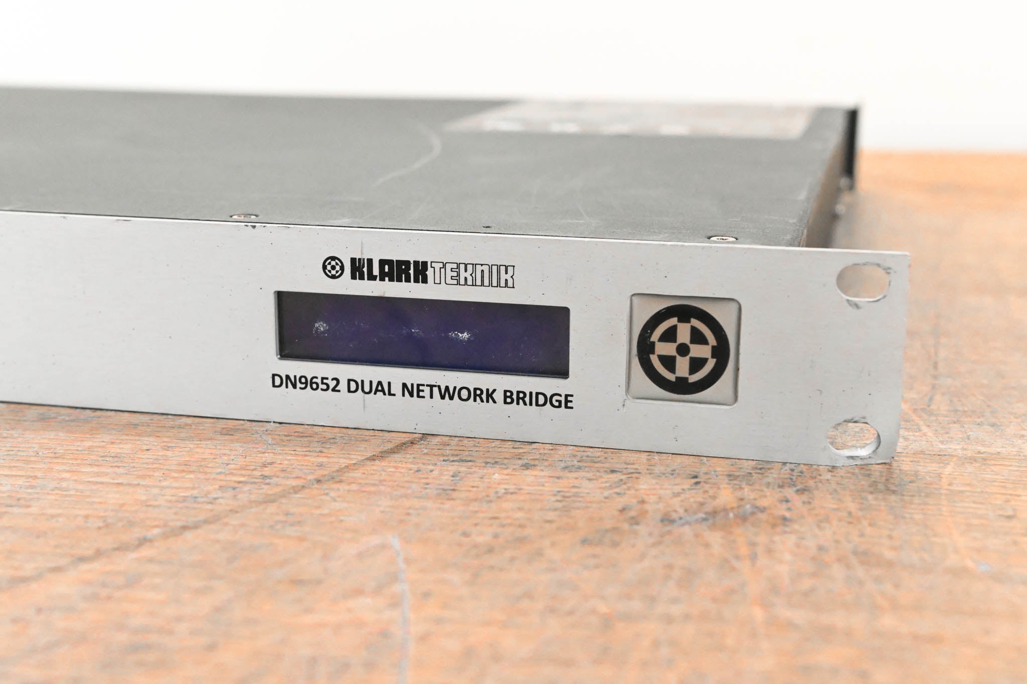 Klark Teknik DN9652 Dual Network Bridge Format Converter