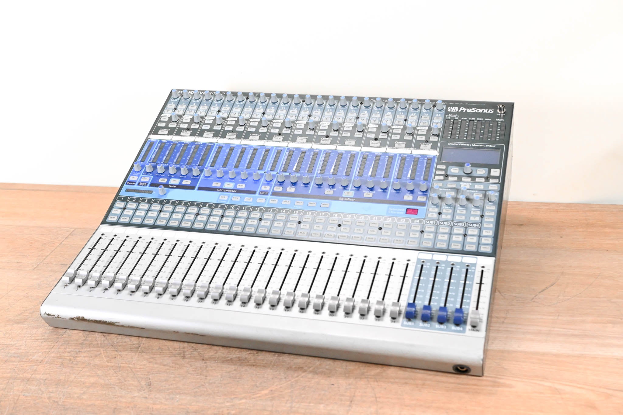 PreSonus StudioLive 24.4.2 24-Channel Digital Audio Mixer