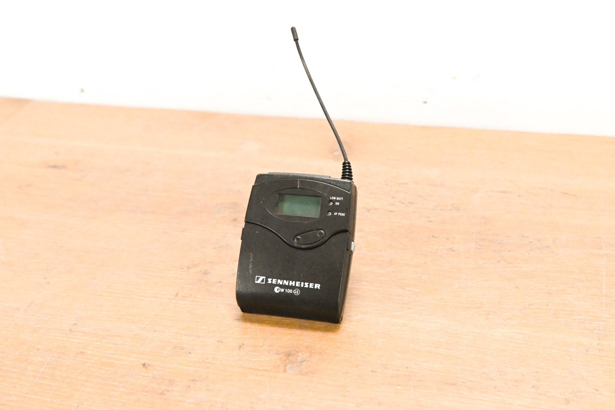 Sennheiser SK 100 G3 Wireless Bodypack Transmitter A Range: 516-558 MHz